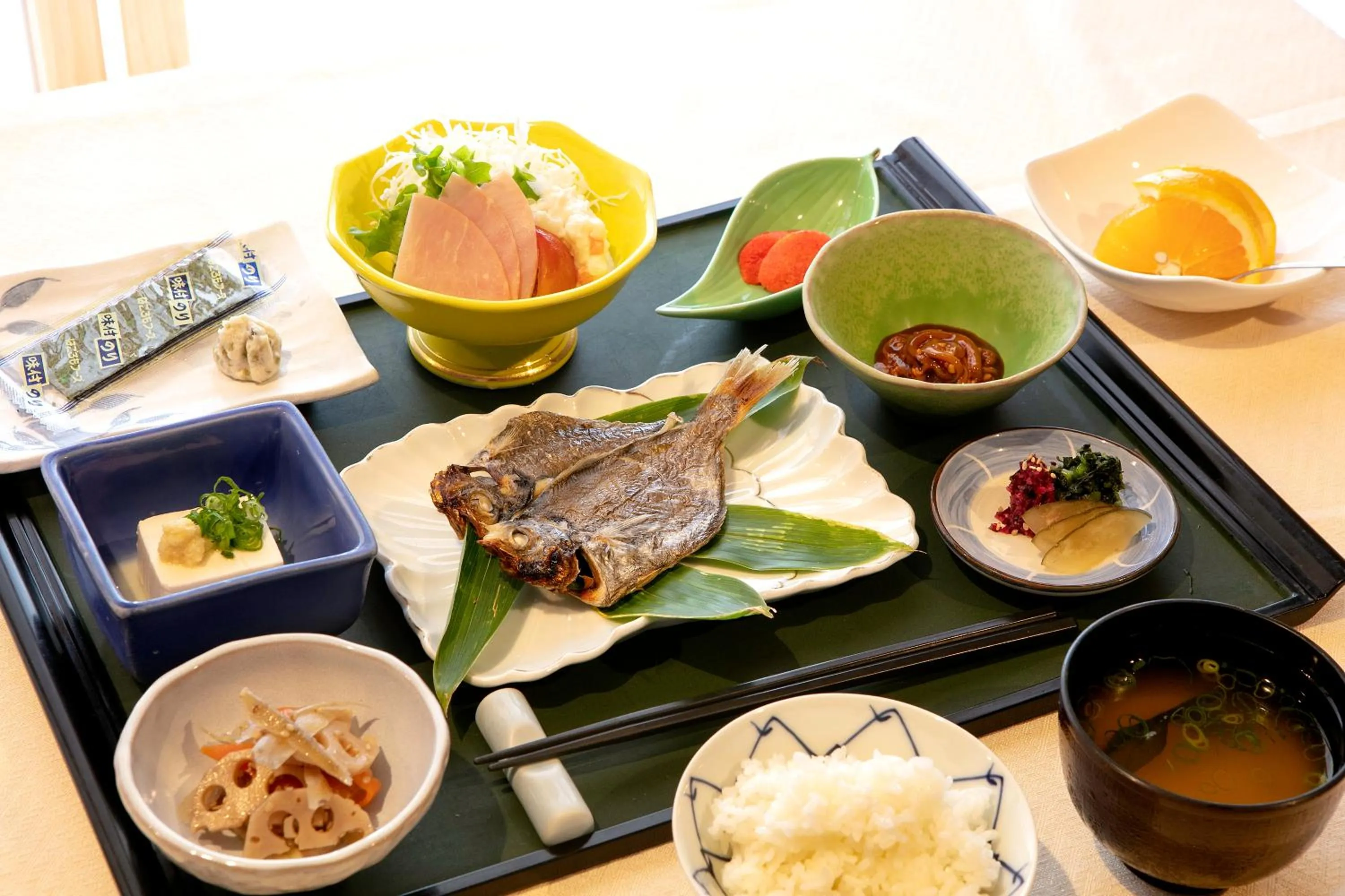Asian breakfast in Honjin