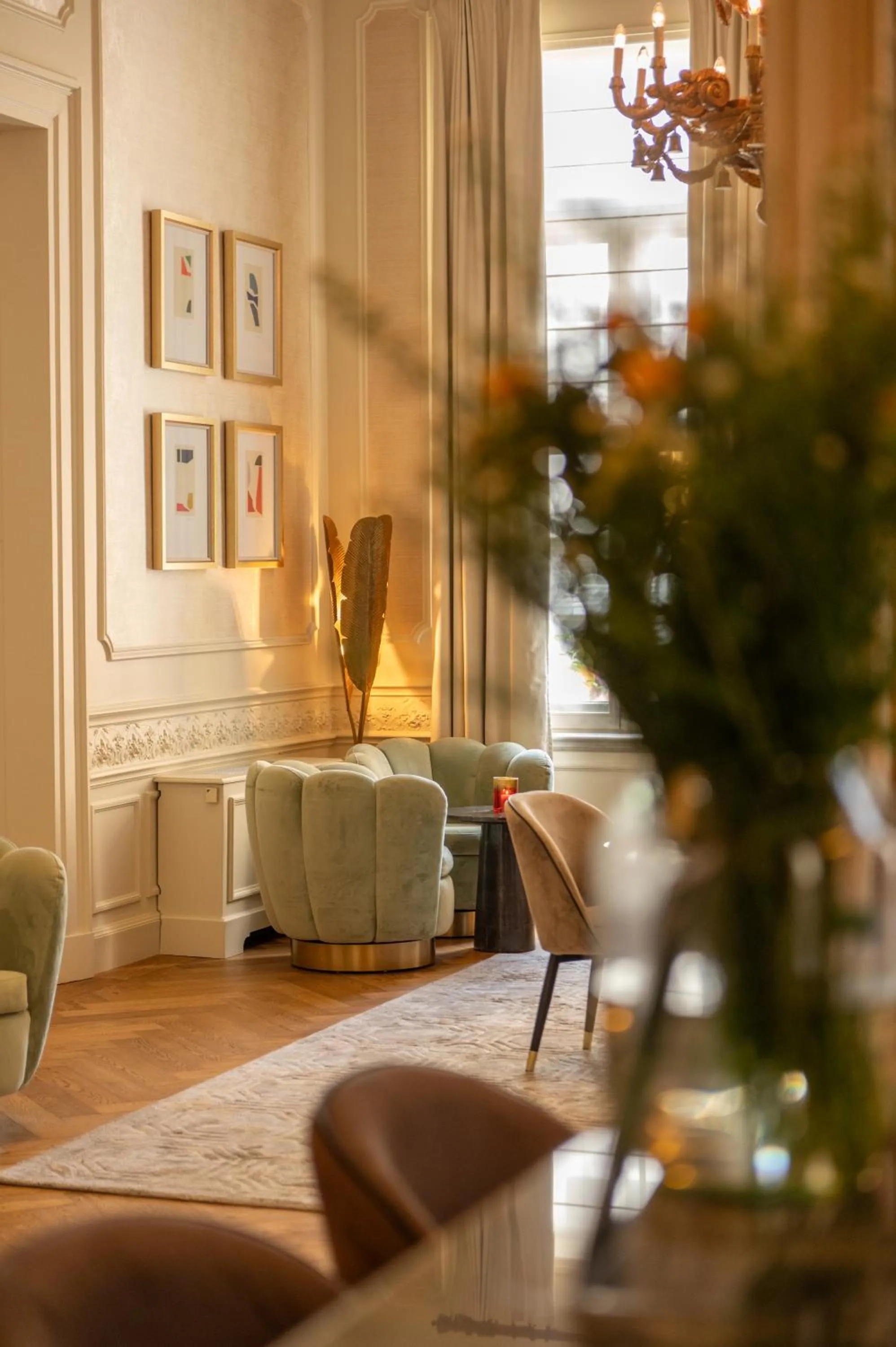 Lounge or bar in Dukes' Arches Brugge - by Dukes' Hotel Collection