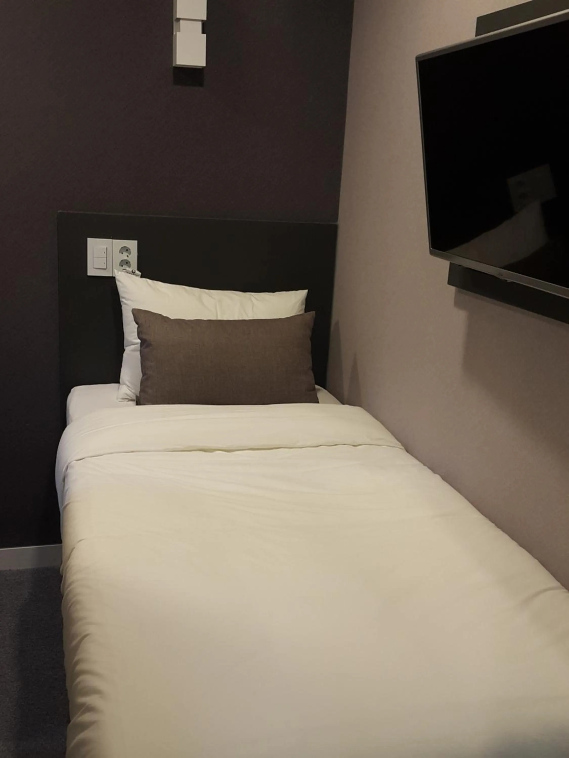 Bed in Philstay Myeongdong Metro