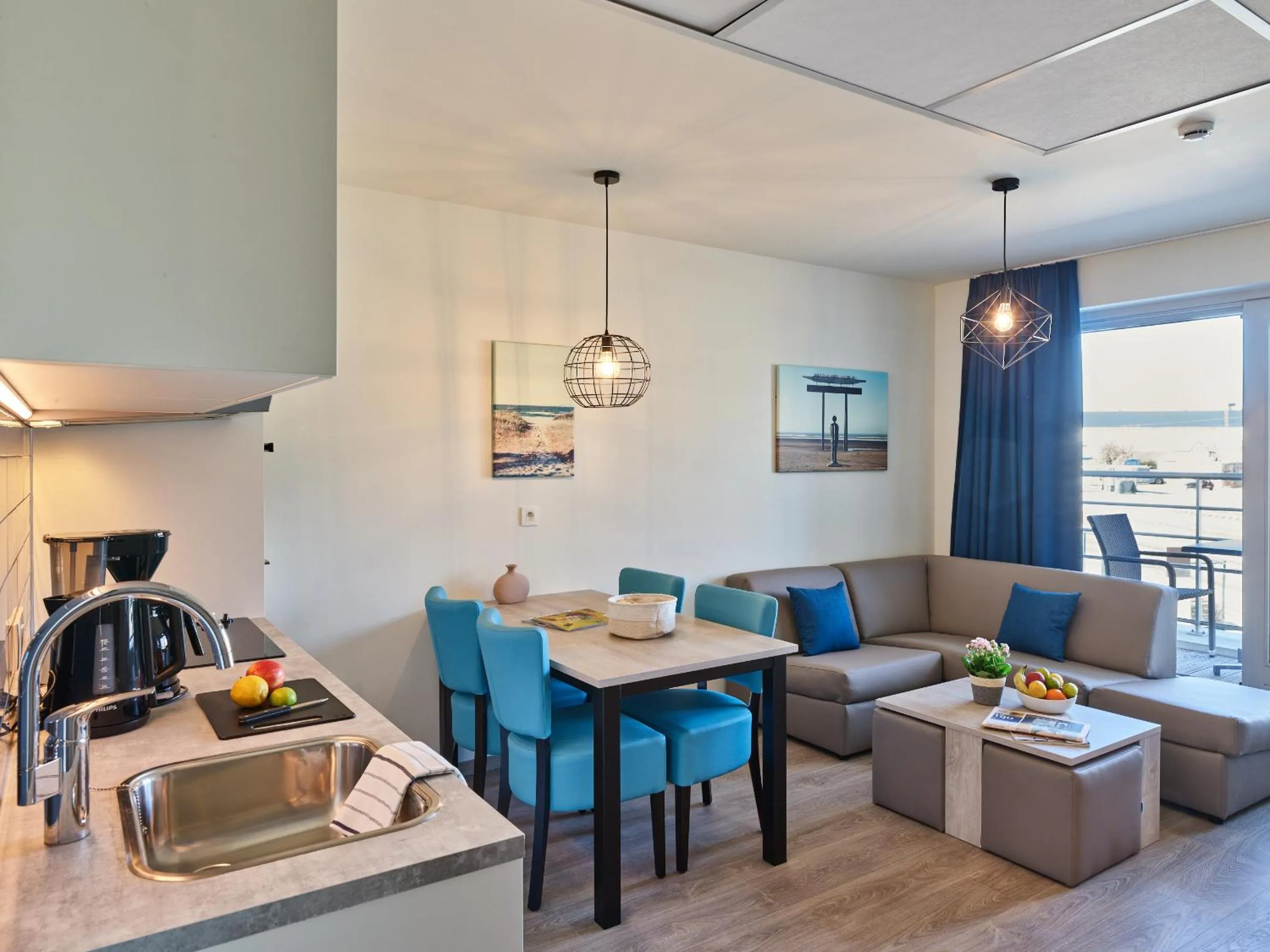 Kitchen or kitchenette in Holiday Suites Zeebrugge