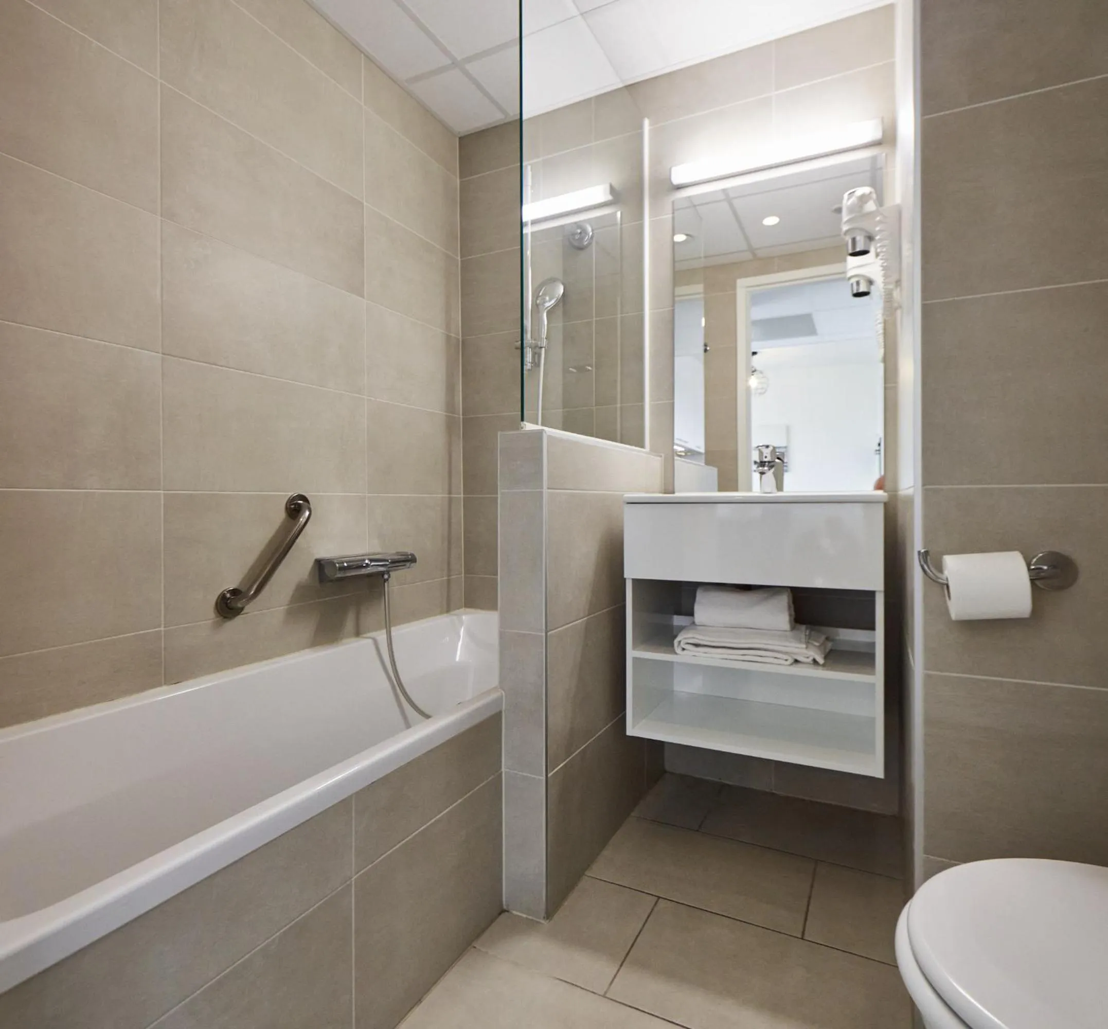 Bathroom in Holiday Suites Zeebrugge