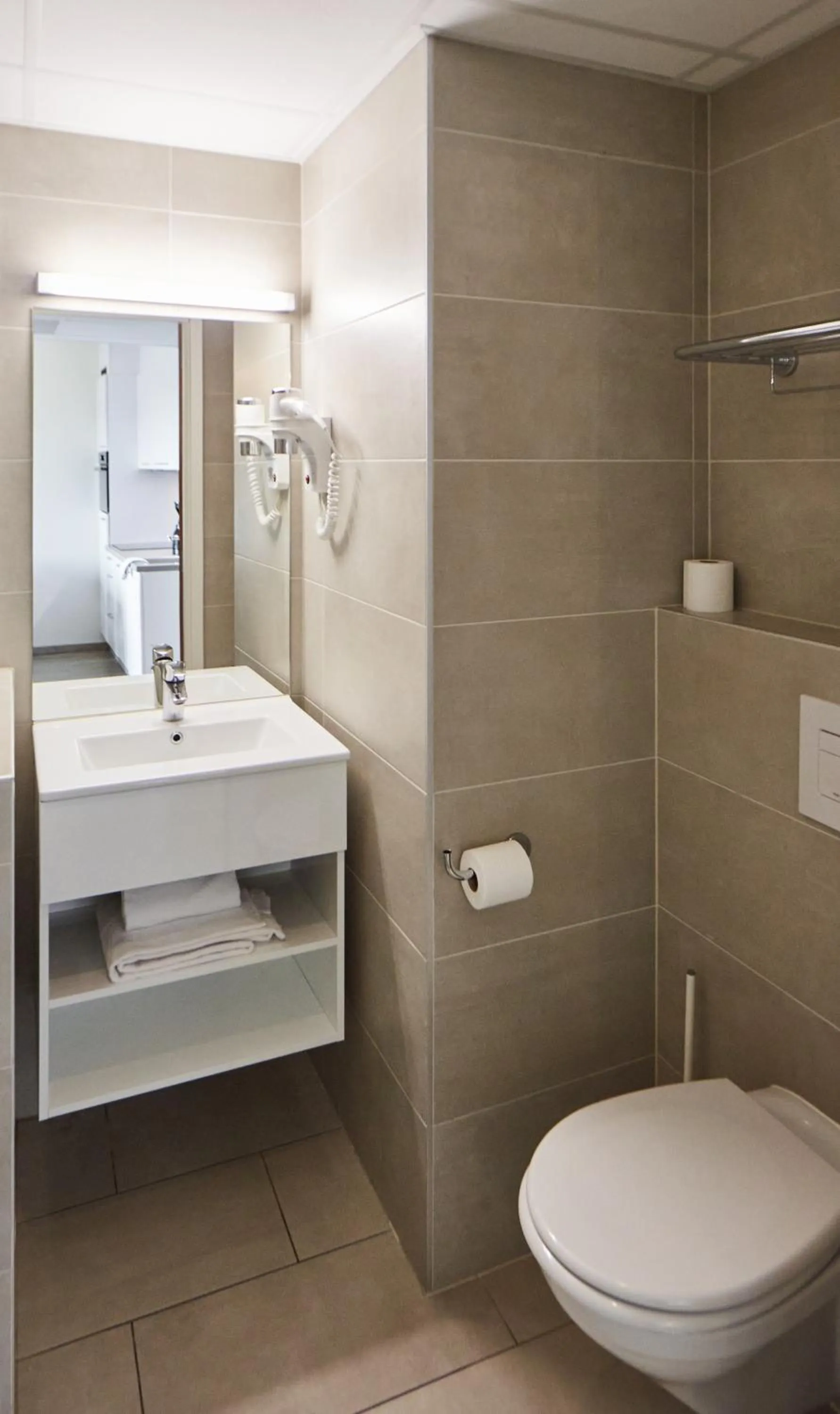 Toilet in Holiday Suites Zeebrugge