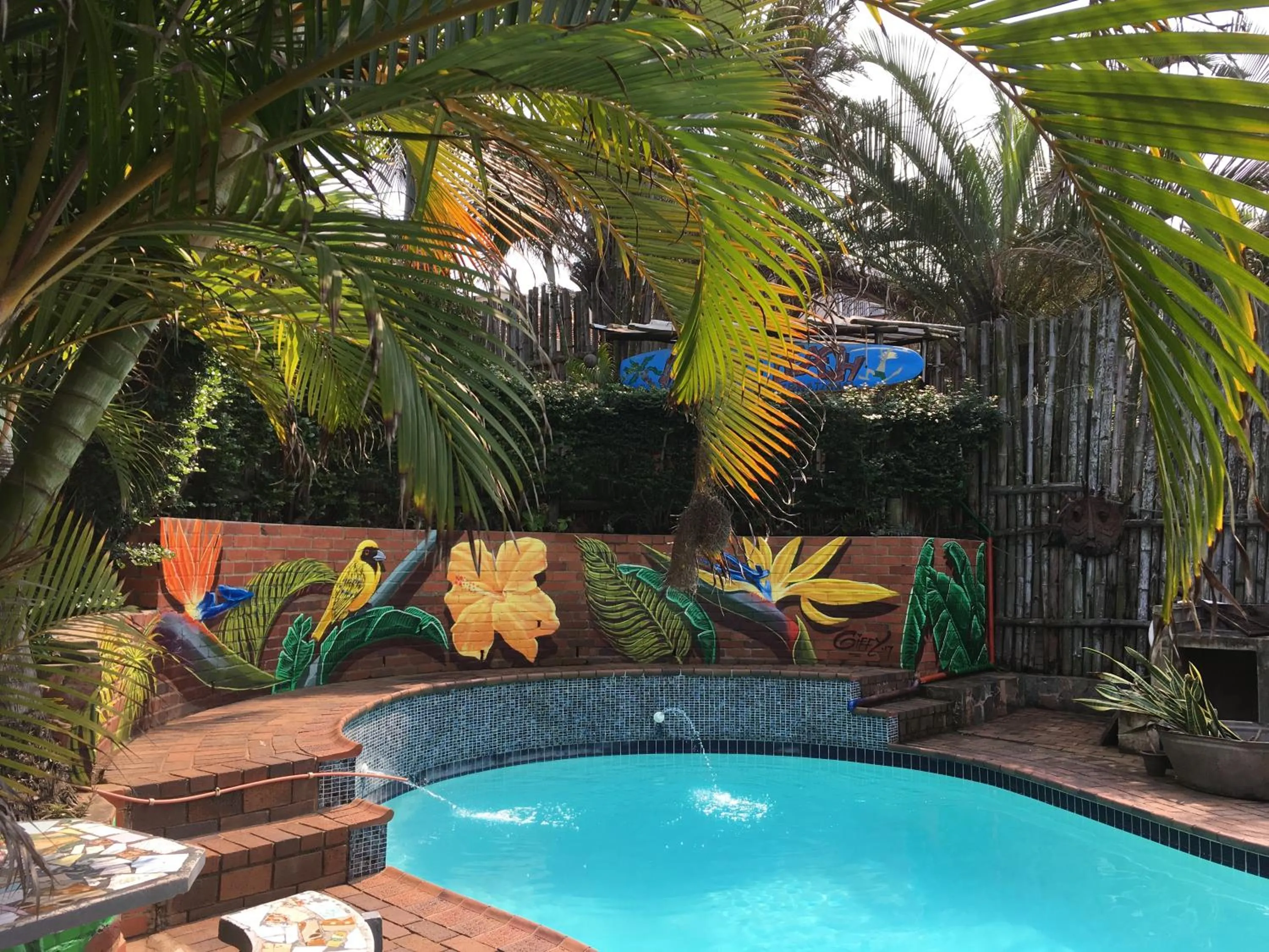 Ansteys Beach Self Catering Apartments