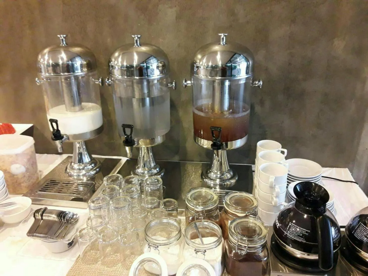 Breakfast in Home Rezidence Prachinburi