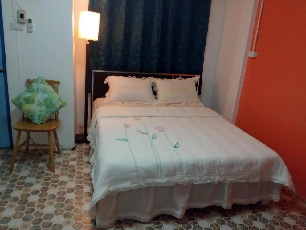 Bedroom in U-SA-BY House