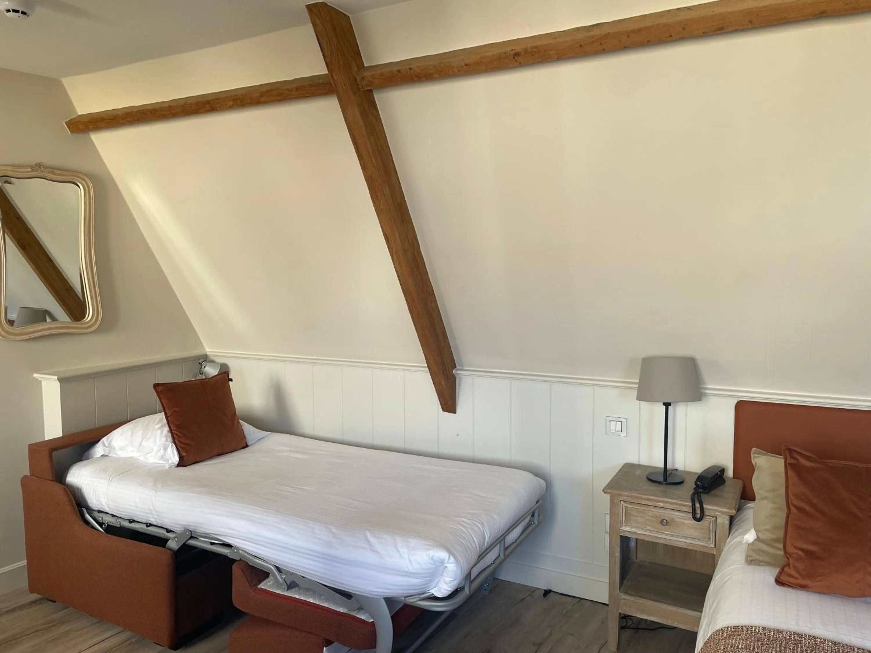 Bedroom, Bed in Hotel Ter Duinen