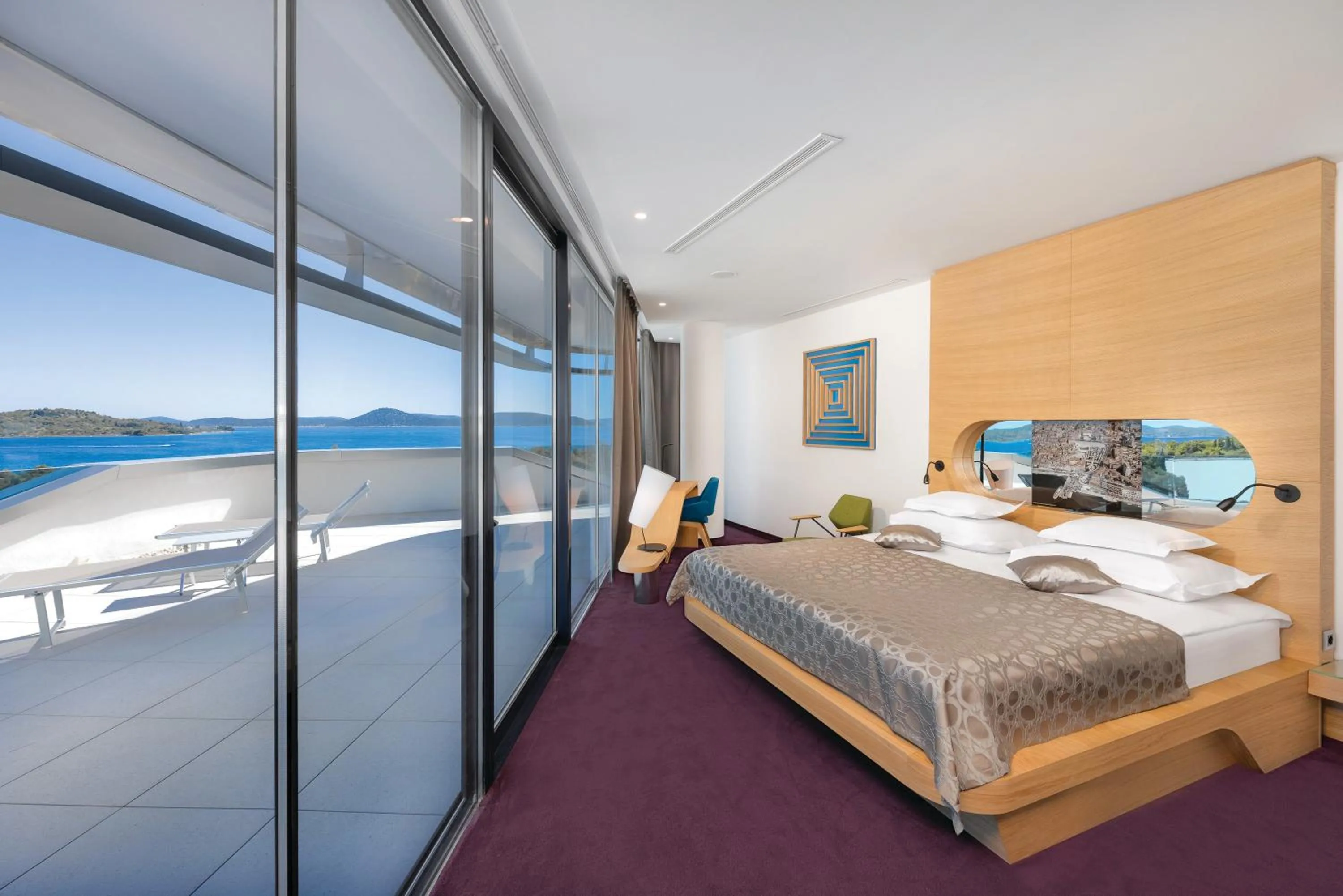 Bedroom, Bed in Hotel Olympia Sky