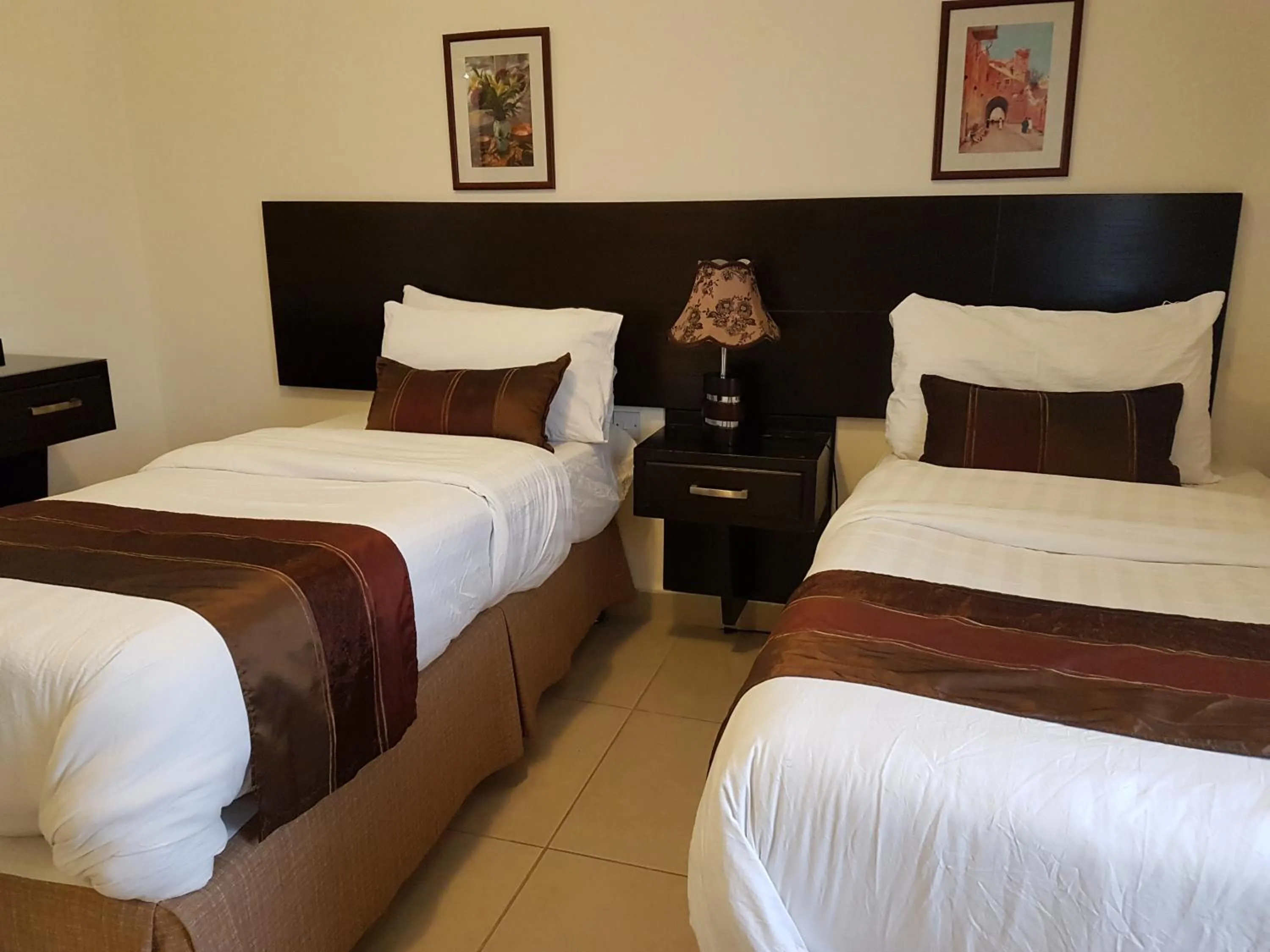 Bed in Torino Apartments شقق تورينو