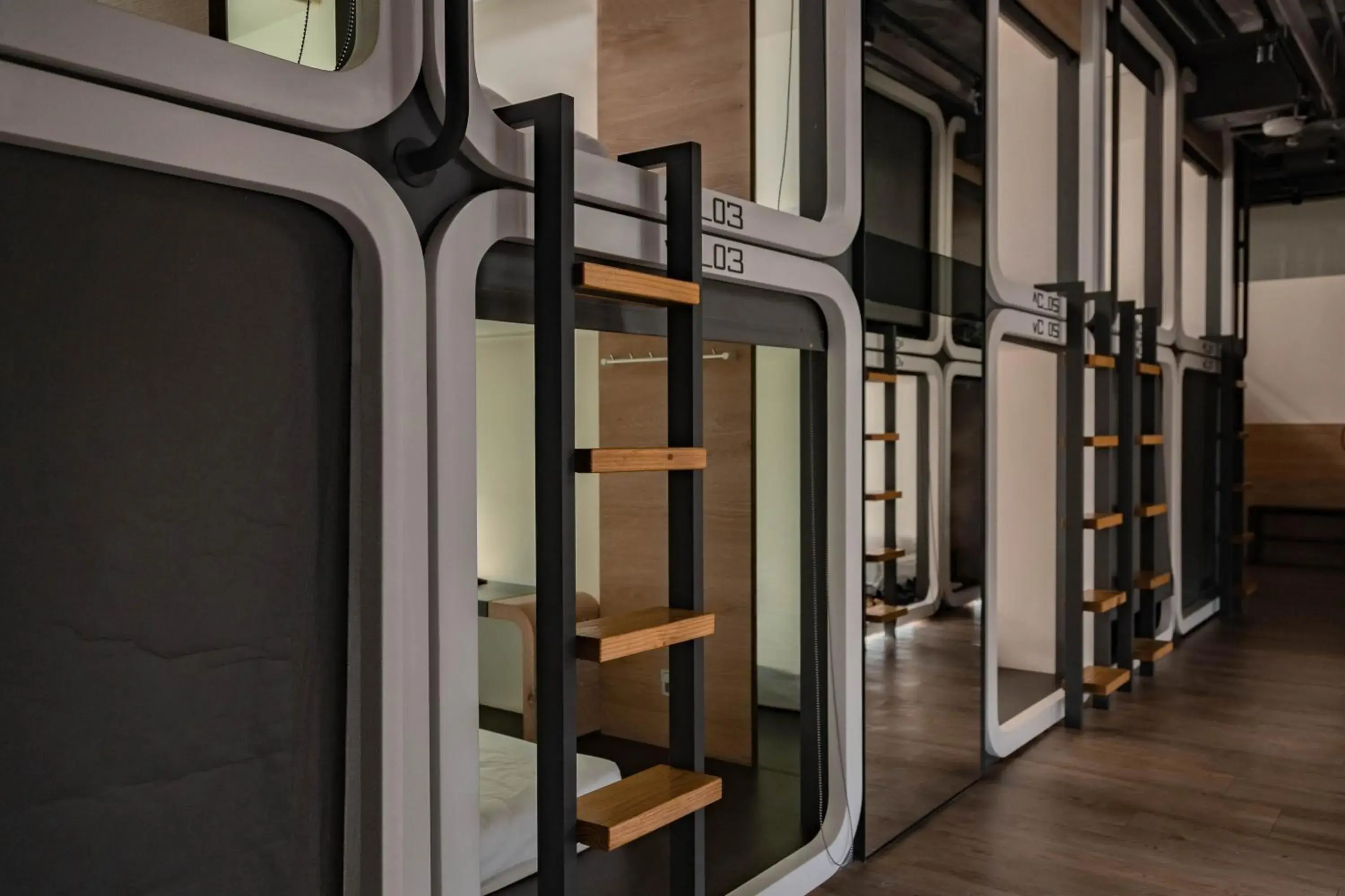 Taiwan Youth Hostel & Capsule Hotel