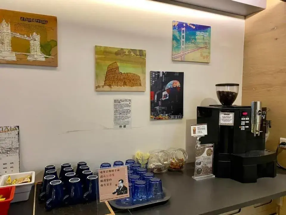 Coffee/tea facilities in Taiwan Youth Hostel & Capsule Hotel