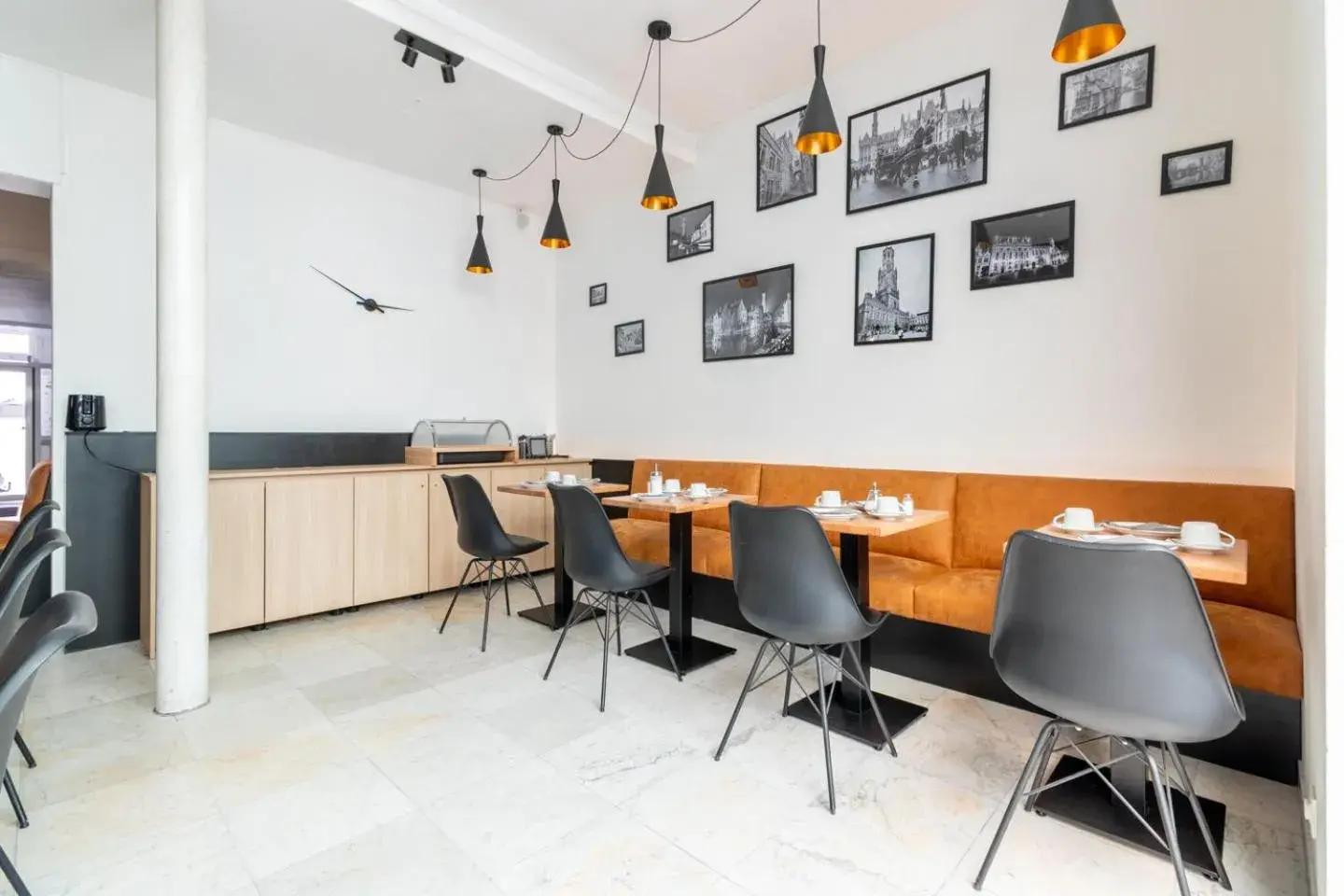 Restaurant/places to eat in Hotel Montovani Restaurant/places to eat in Hotel Montovani