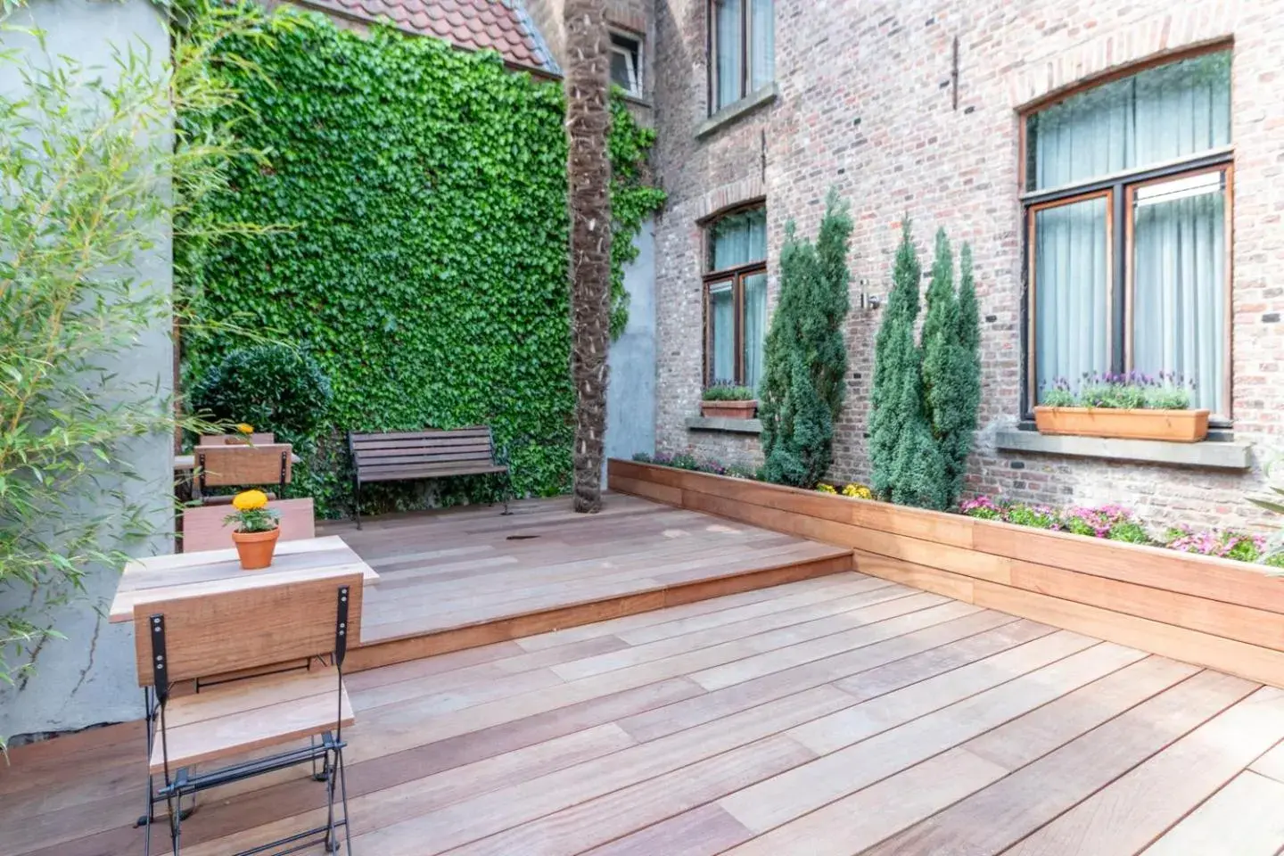 Property building in Hotel Montovani Property building in Hotel Montovani