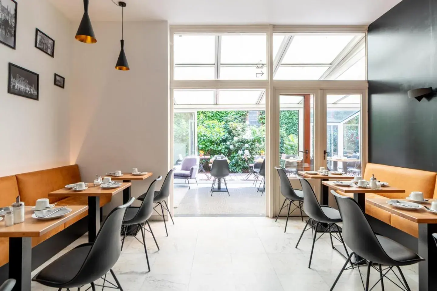 Restaurant/places to eat in Hotel Montovani Restaurant/places to eat in Hotel Montovani