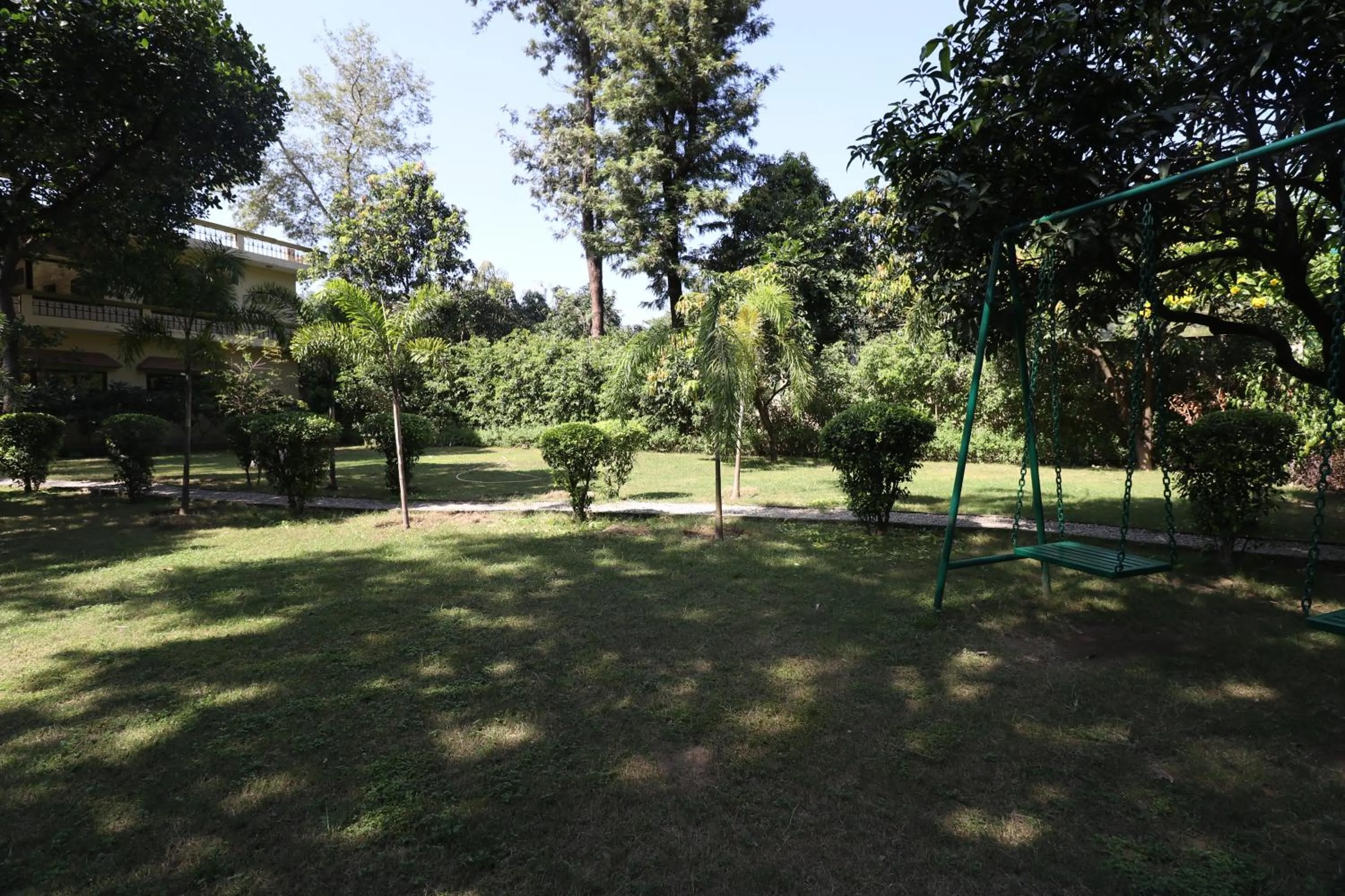 Garden in Corbett Comfort Lodge