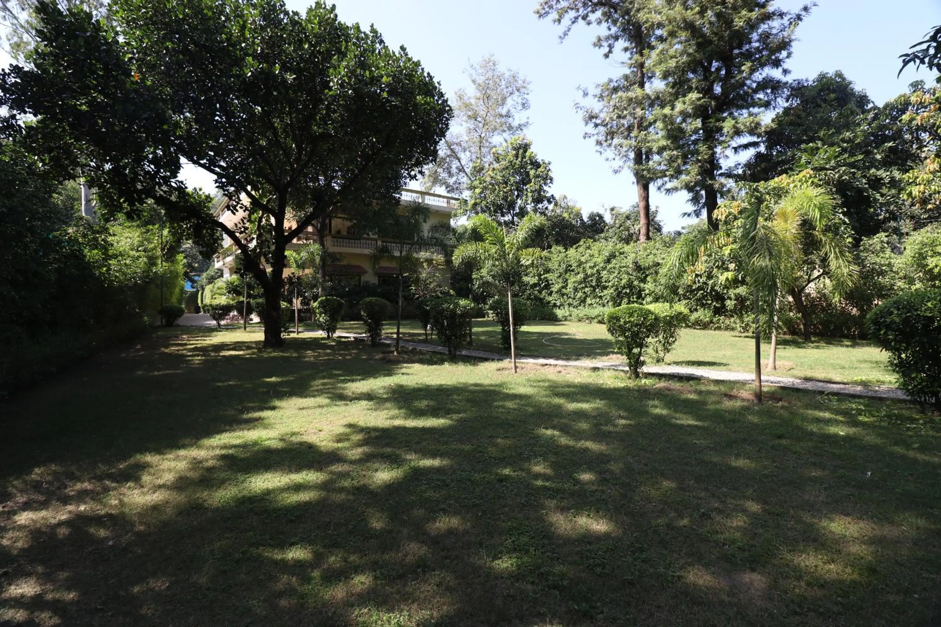Garden in Corbett Comfort Lodge