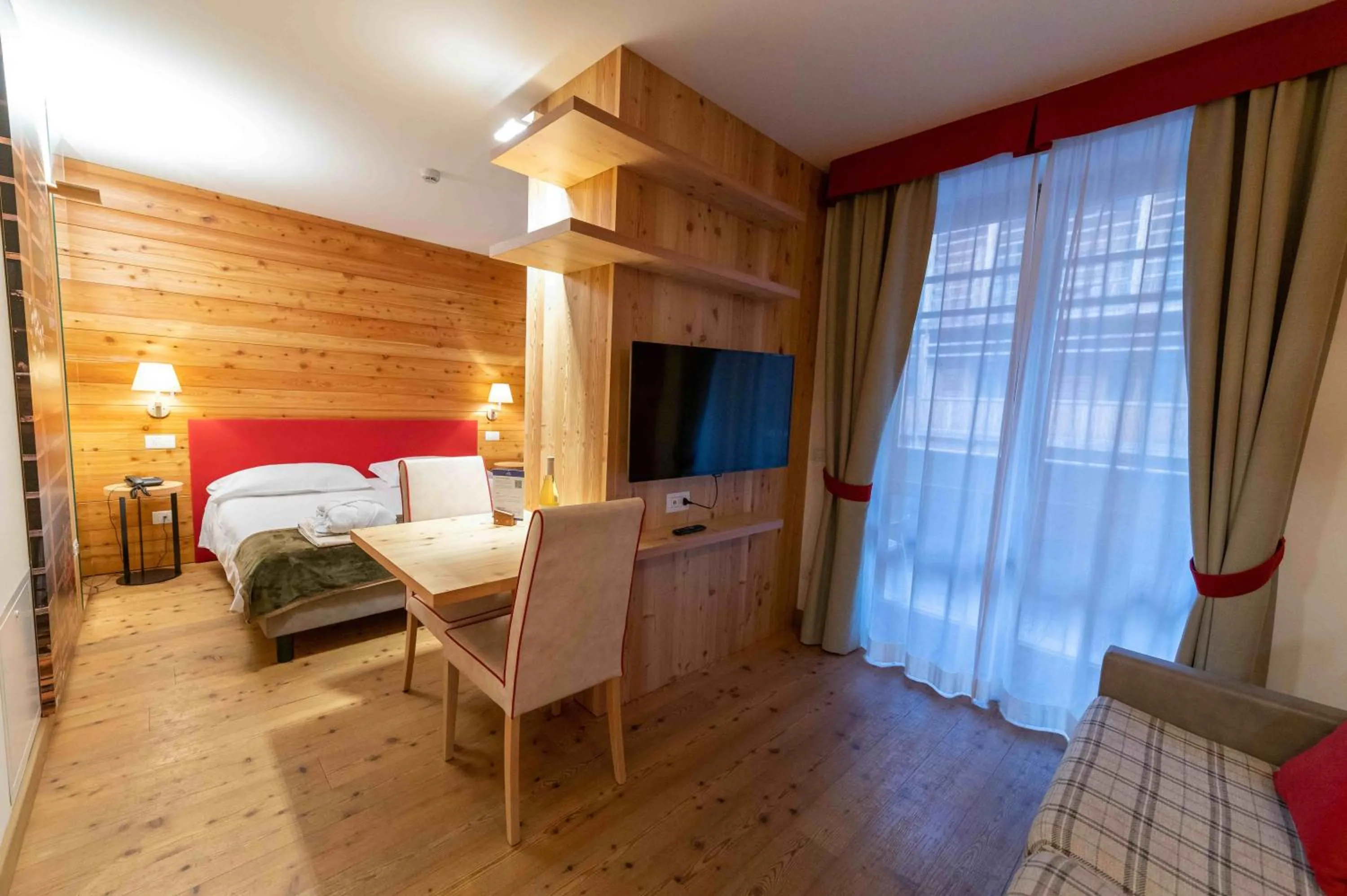 Bed in Alagna Mountain Resort & SPA