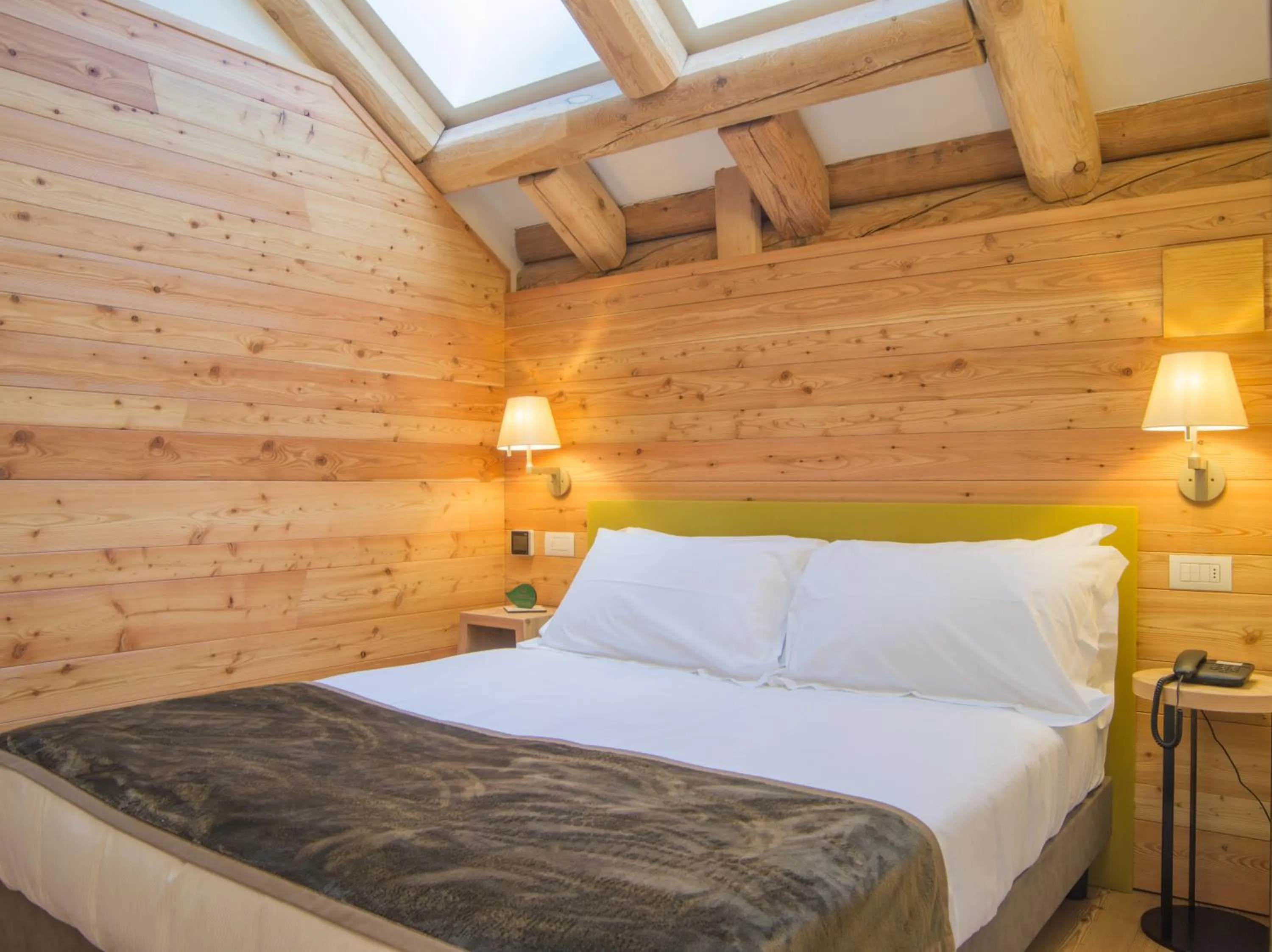 Bed in Alagna Mountain Resort & SPA