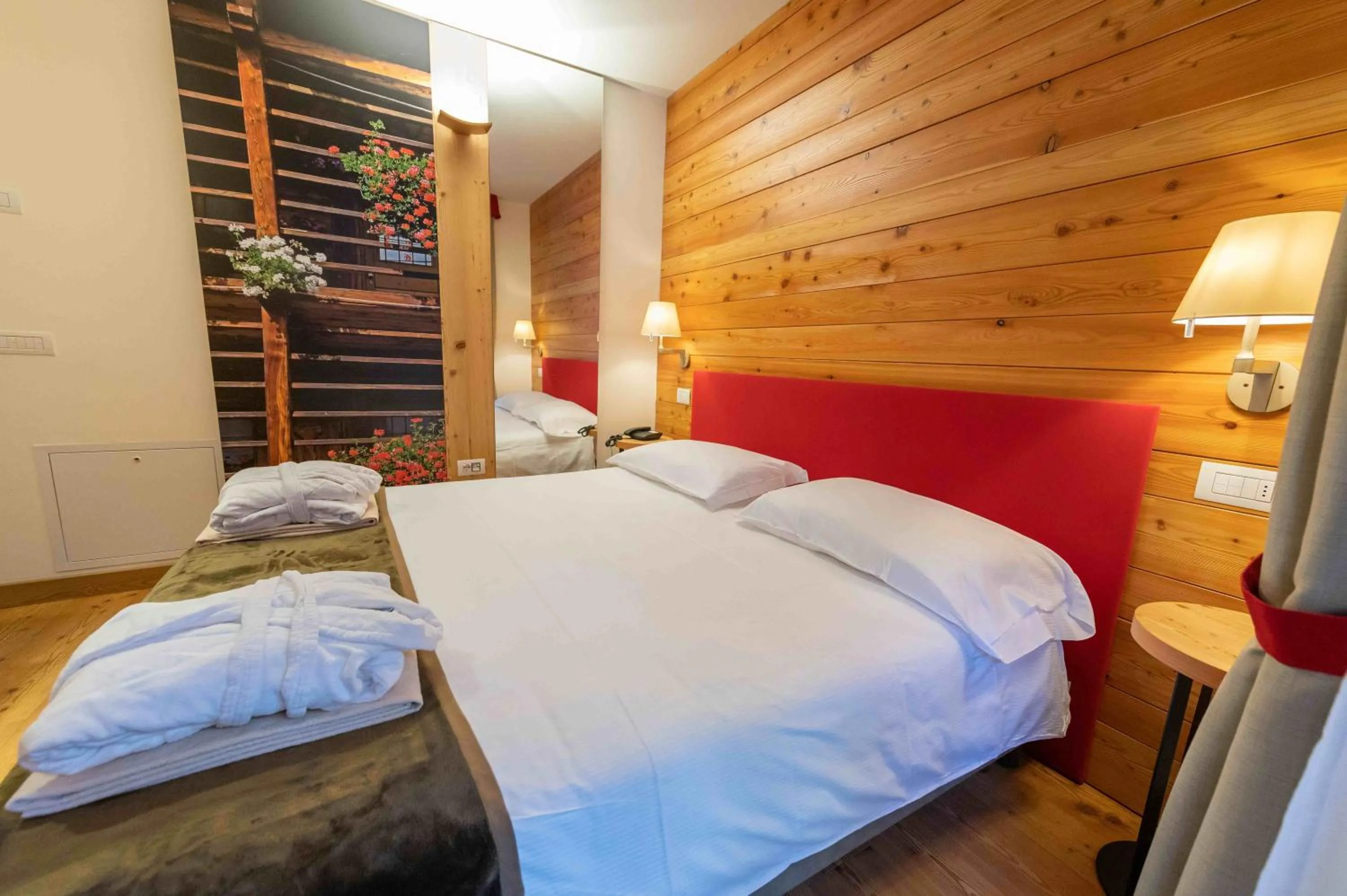 Bed in Alagna Mountain Resort & SPA