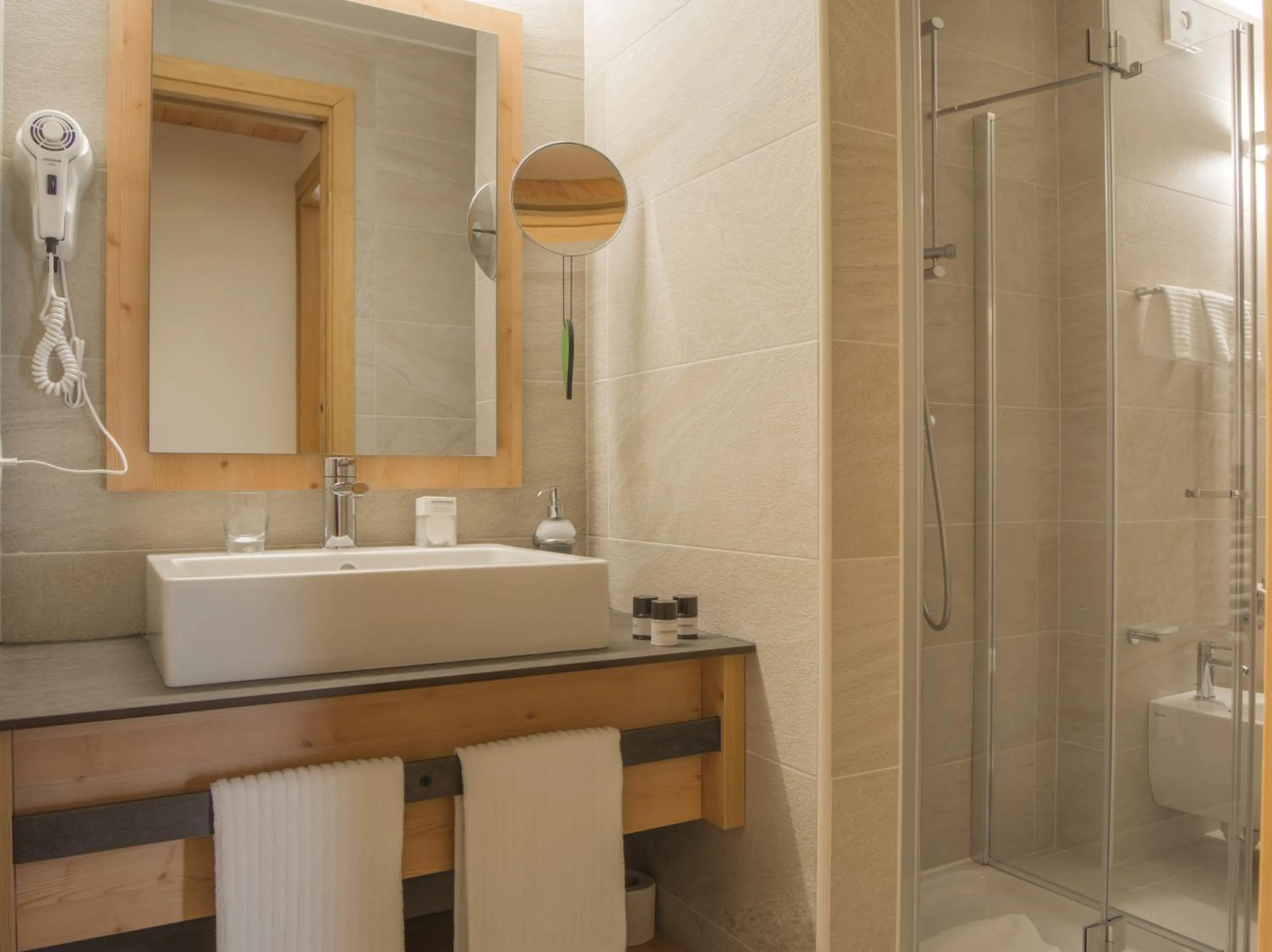 Bathroom in Alagna Mountain Resort & SPA