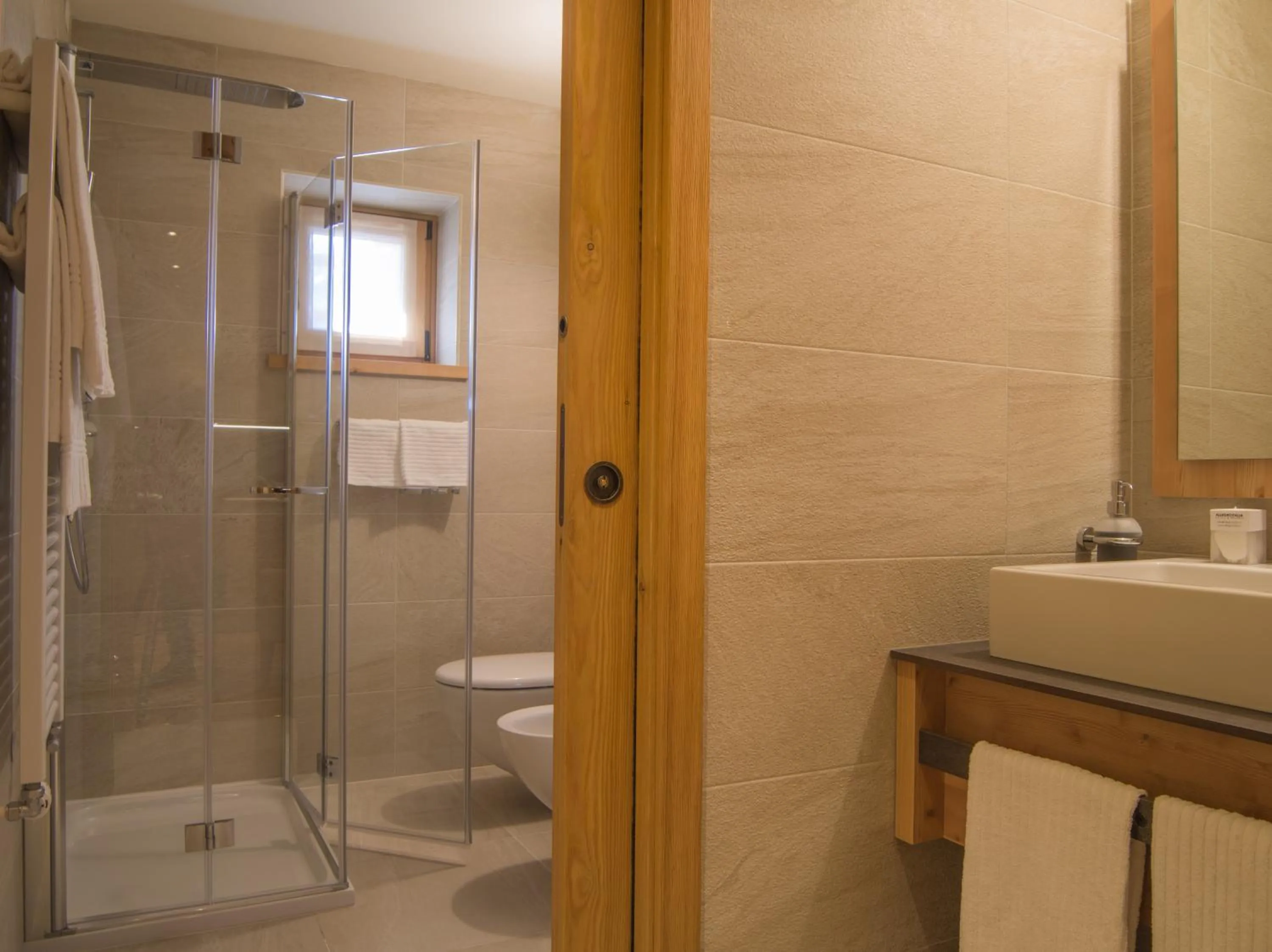 Bathroom in Alagna Mountain Resort & SPA