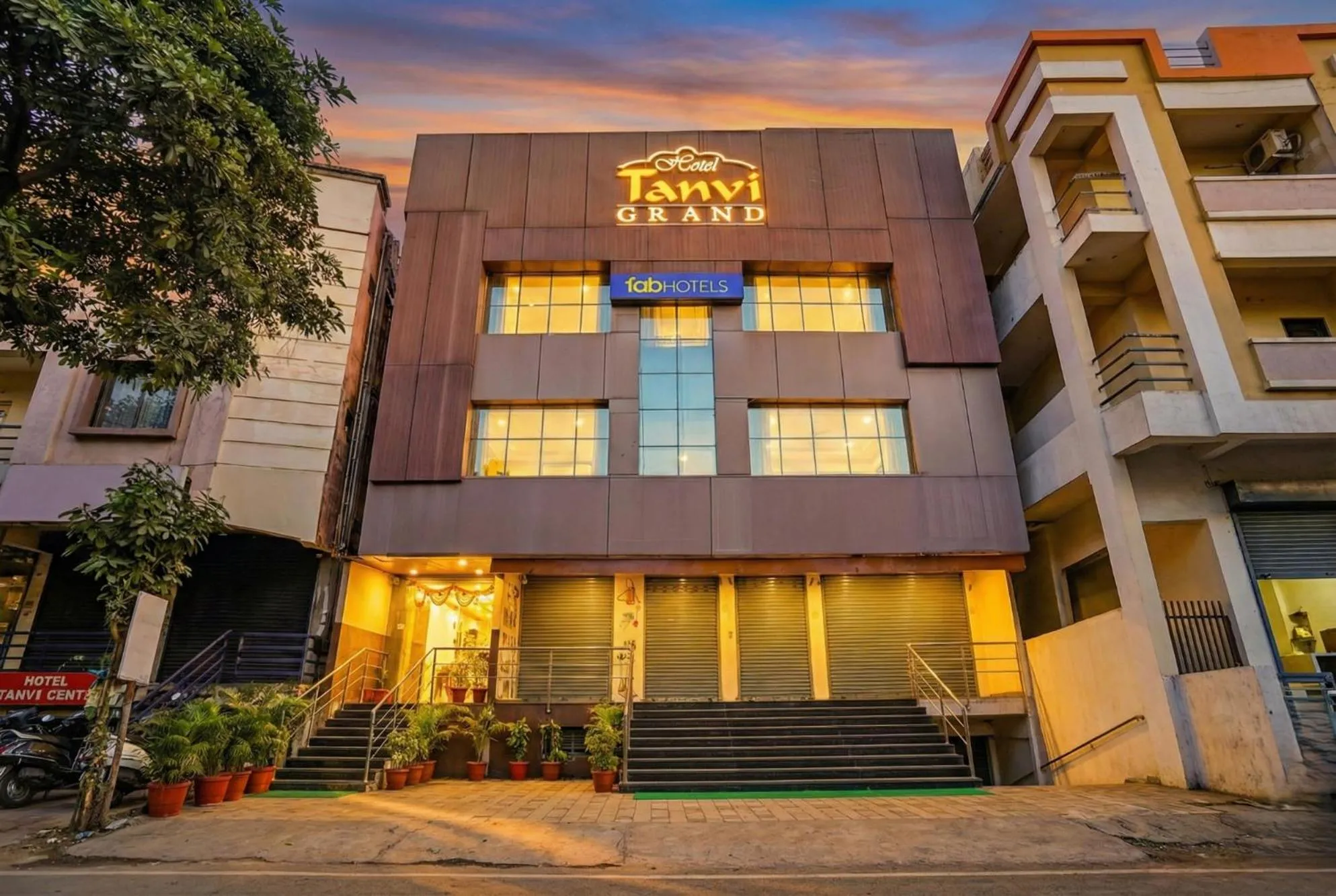 FabHotel Tanvi Grand