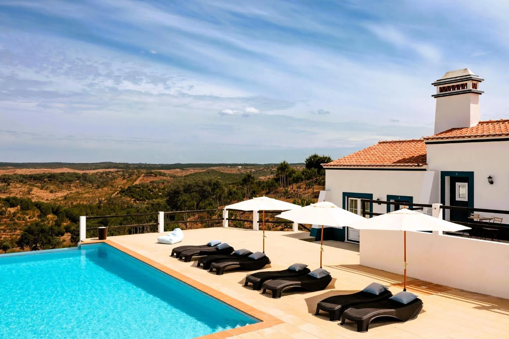 Property building in Monte do Alento - Castro da Cola