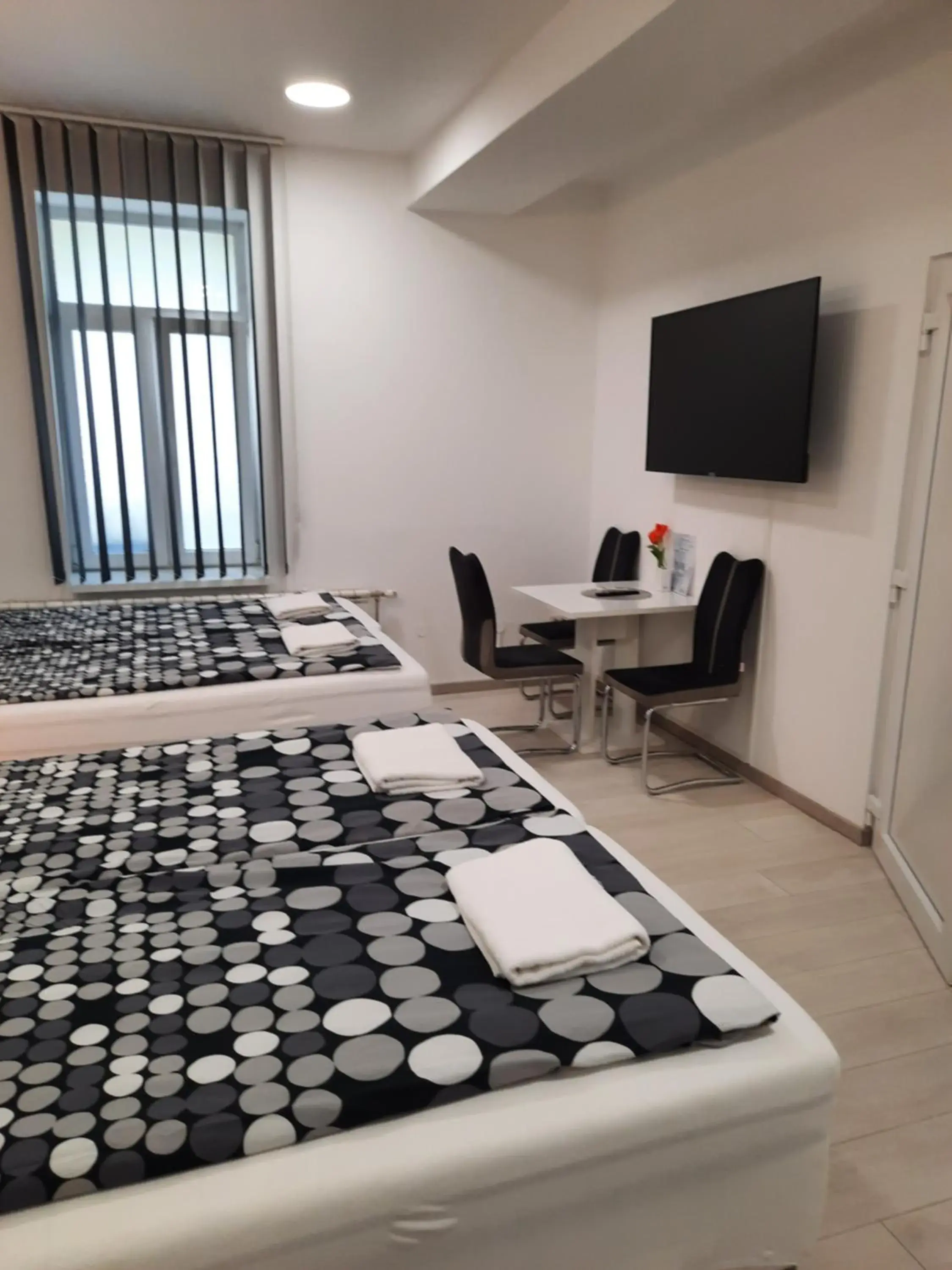 Apartments Petrova170 Apartments Petrova170