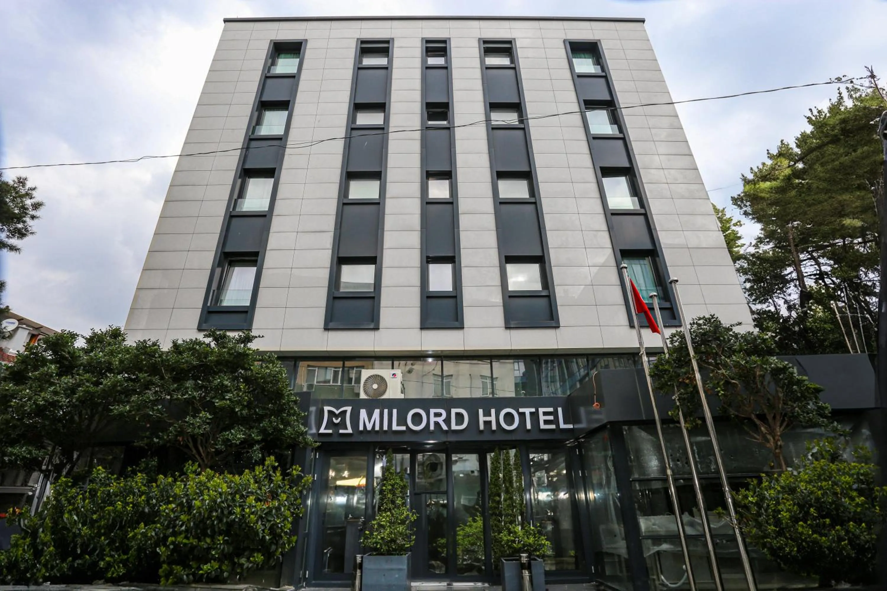 Property building in Milord Hotel