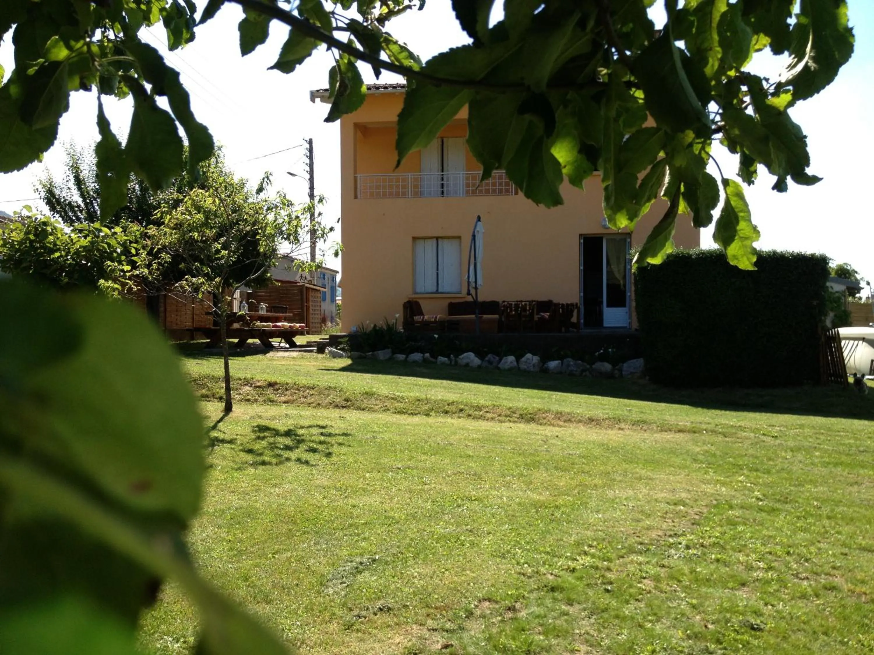 Facade/entrance in Villa Georges