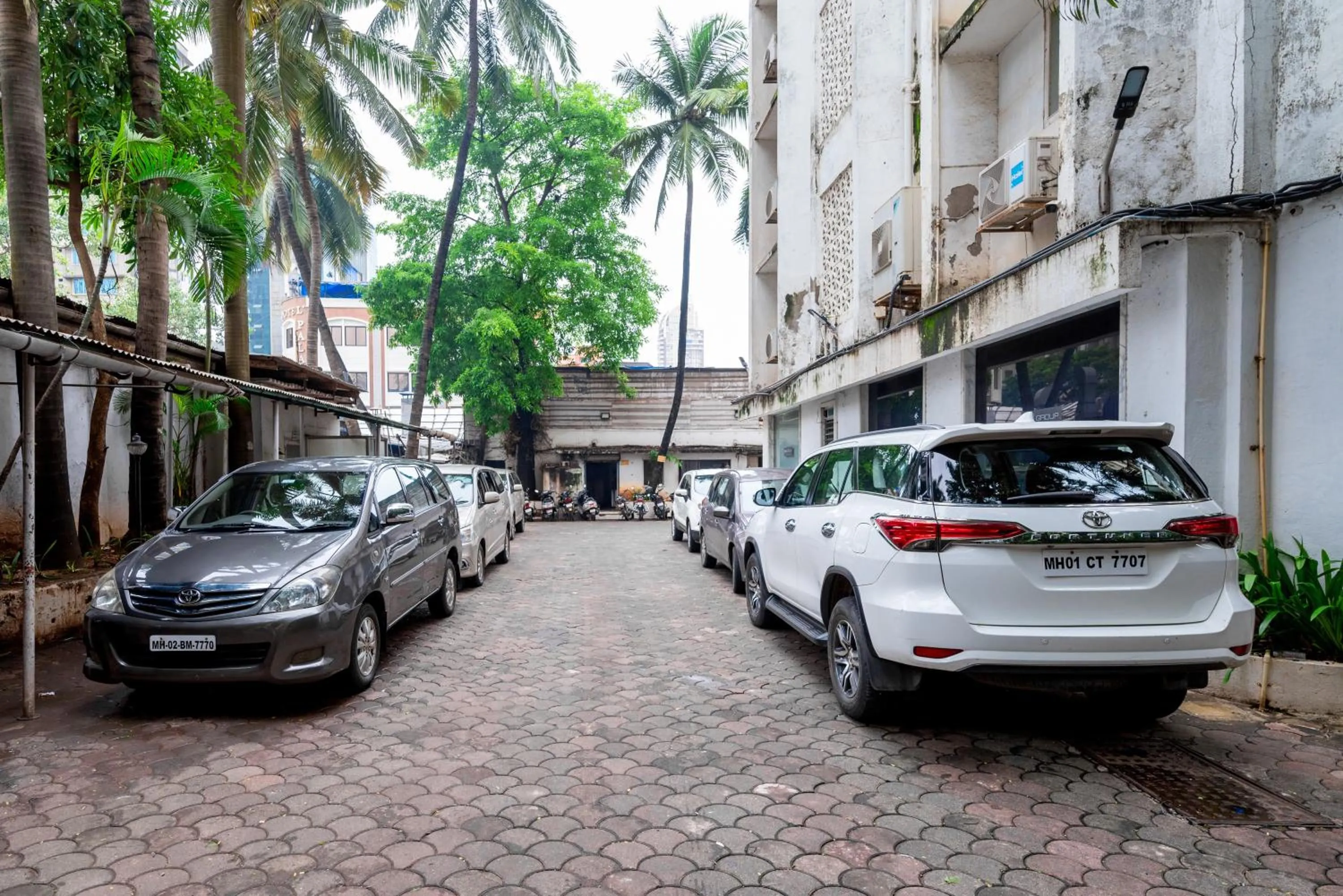 Parking in Hotel Balwas International