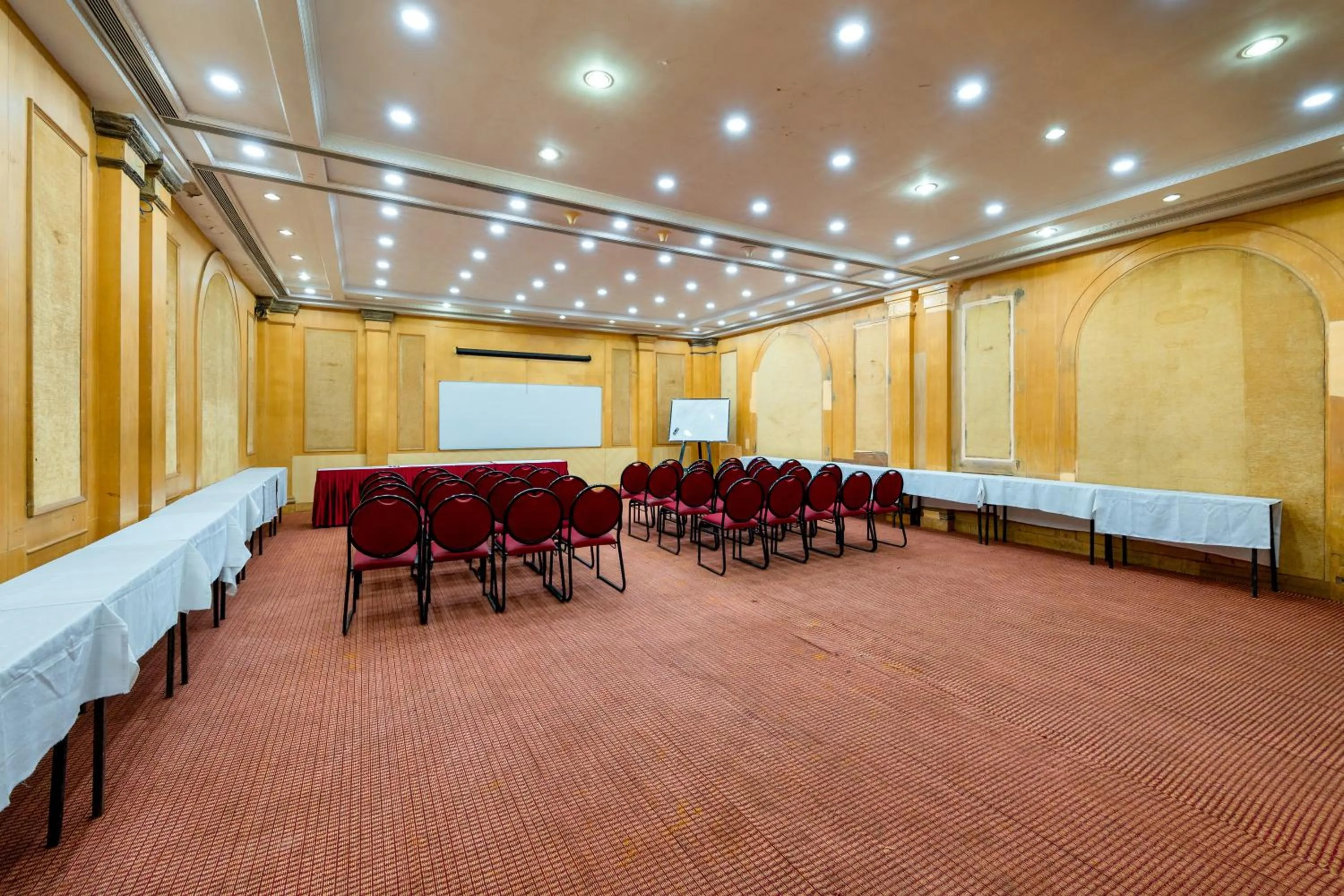 Banquet/Function facilities in Hotel Balwas International