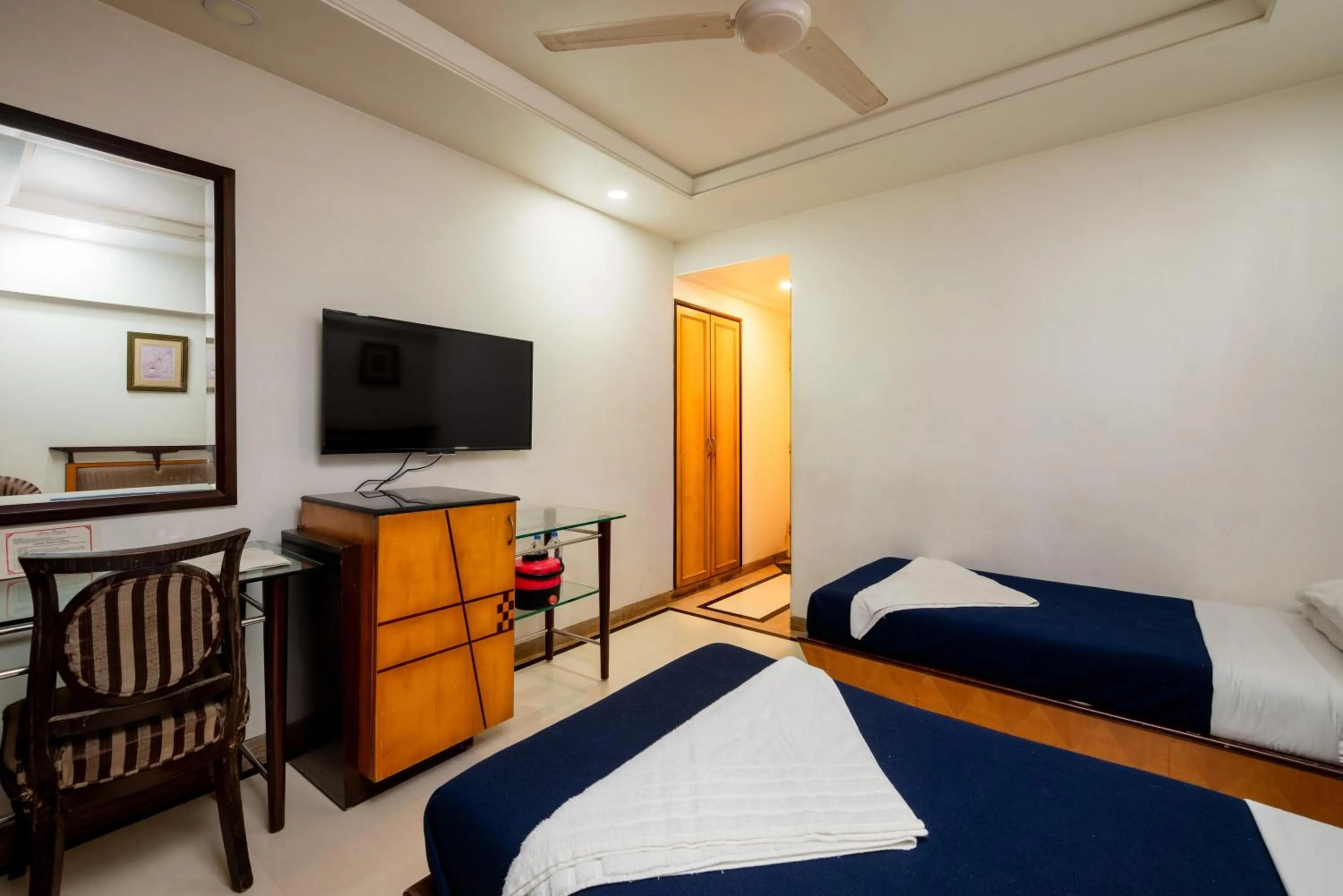 Bed in Hotel Balwas International