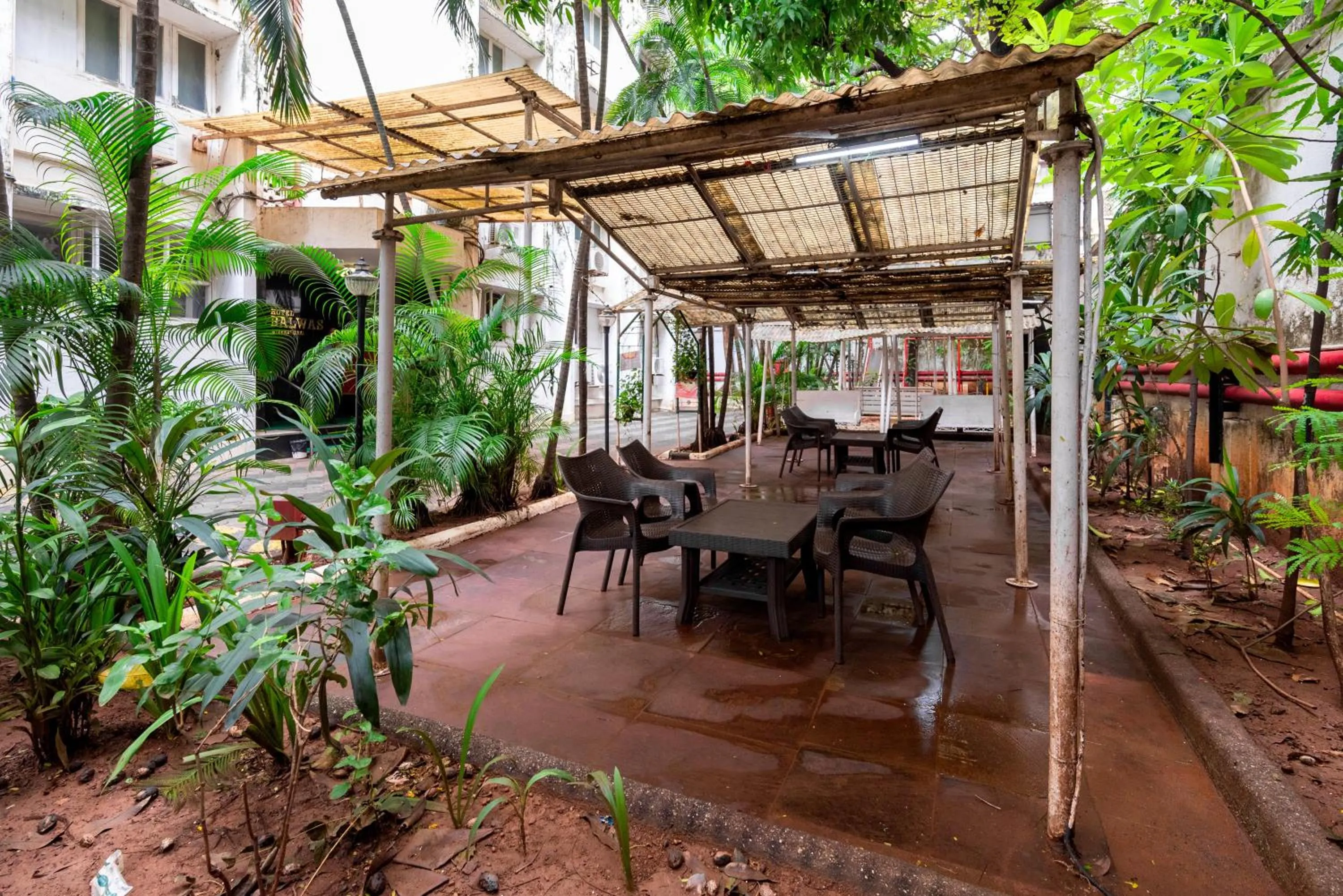 Seating area in Hotel Balwas International