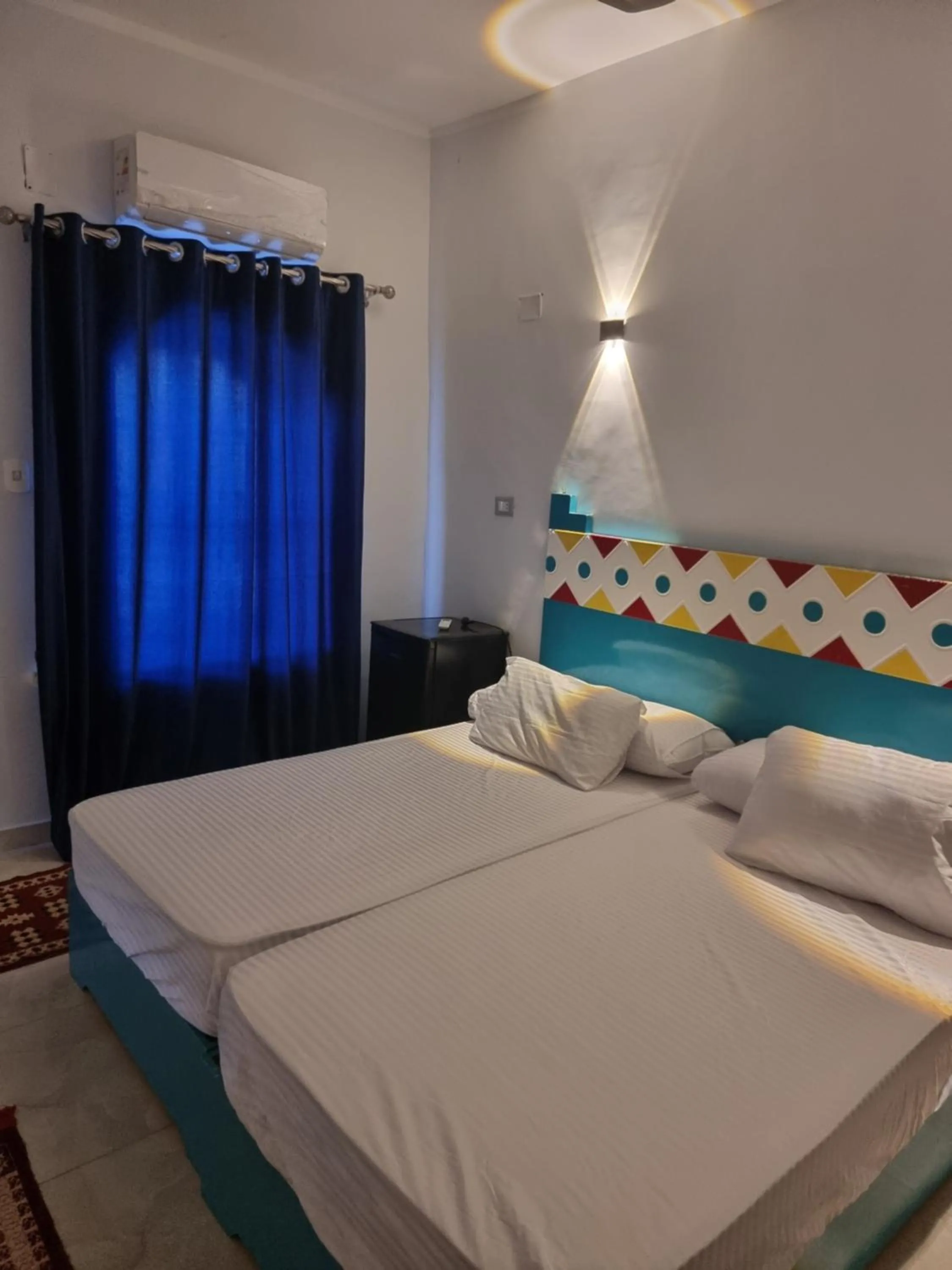 Bed in Baba Dool