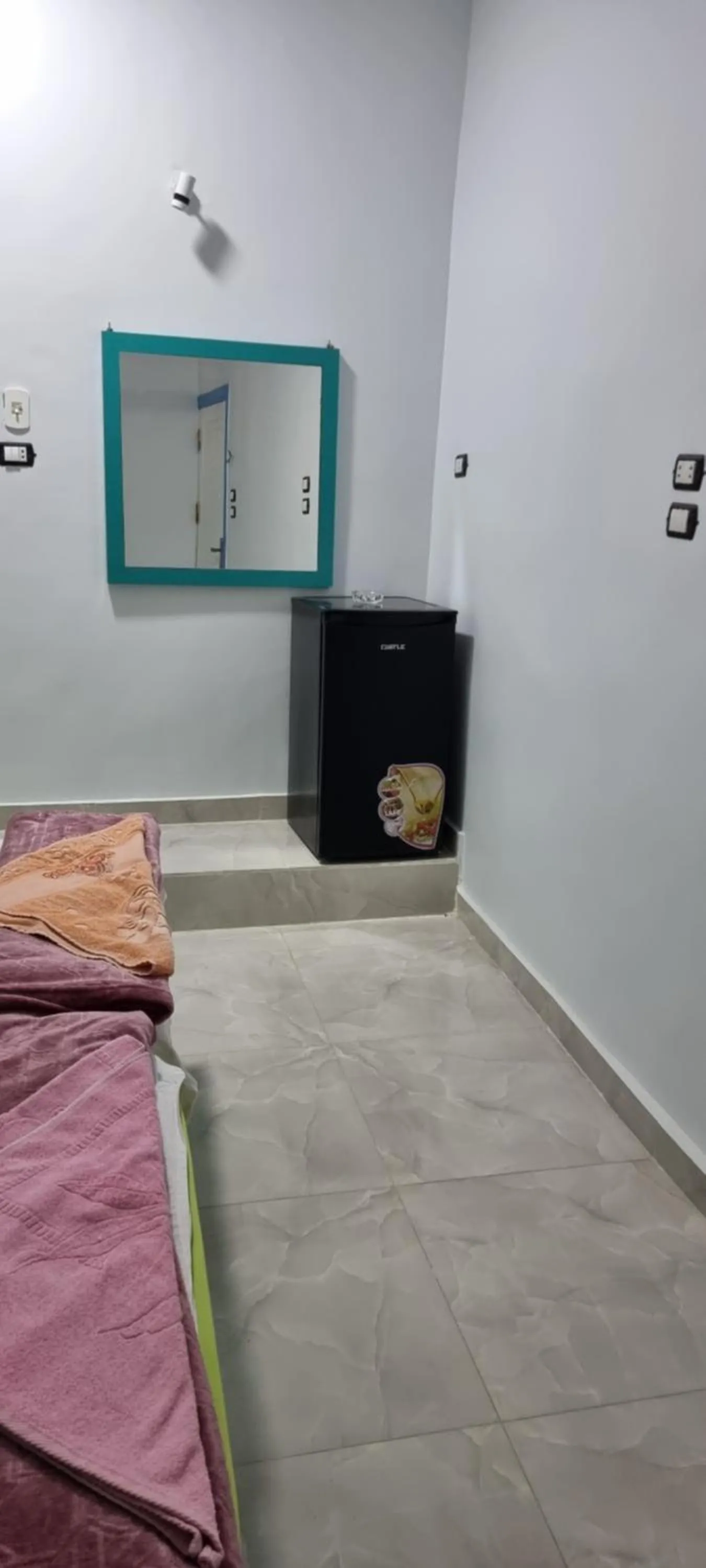 Bed in Baba Dool