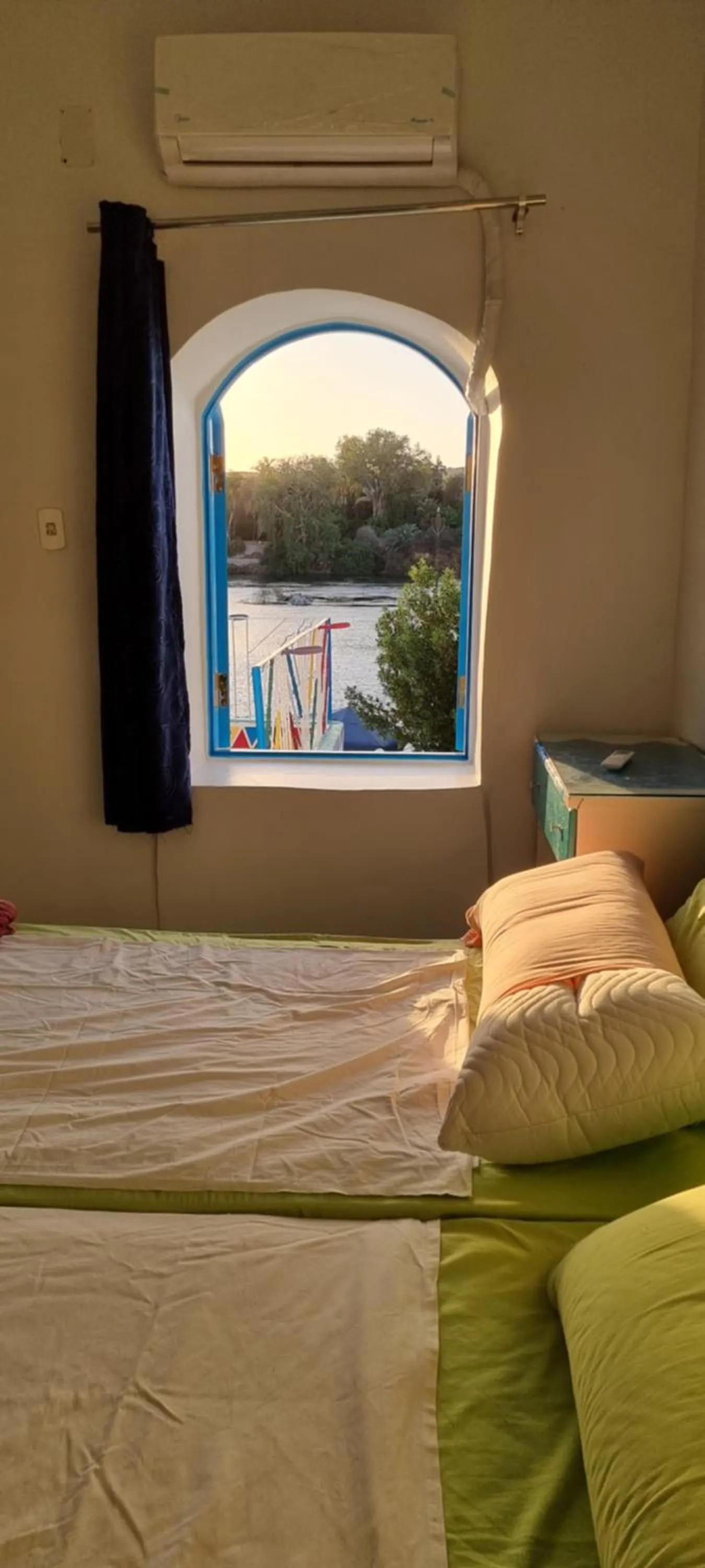 Bed in Baba Dool