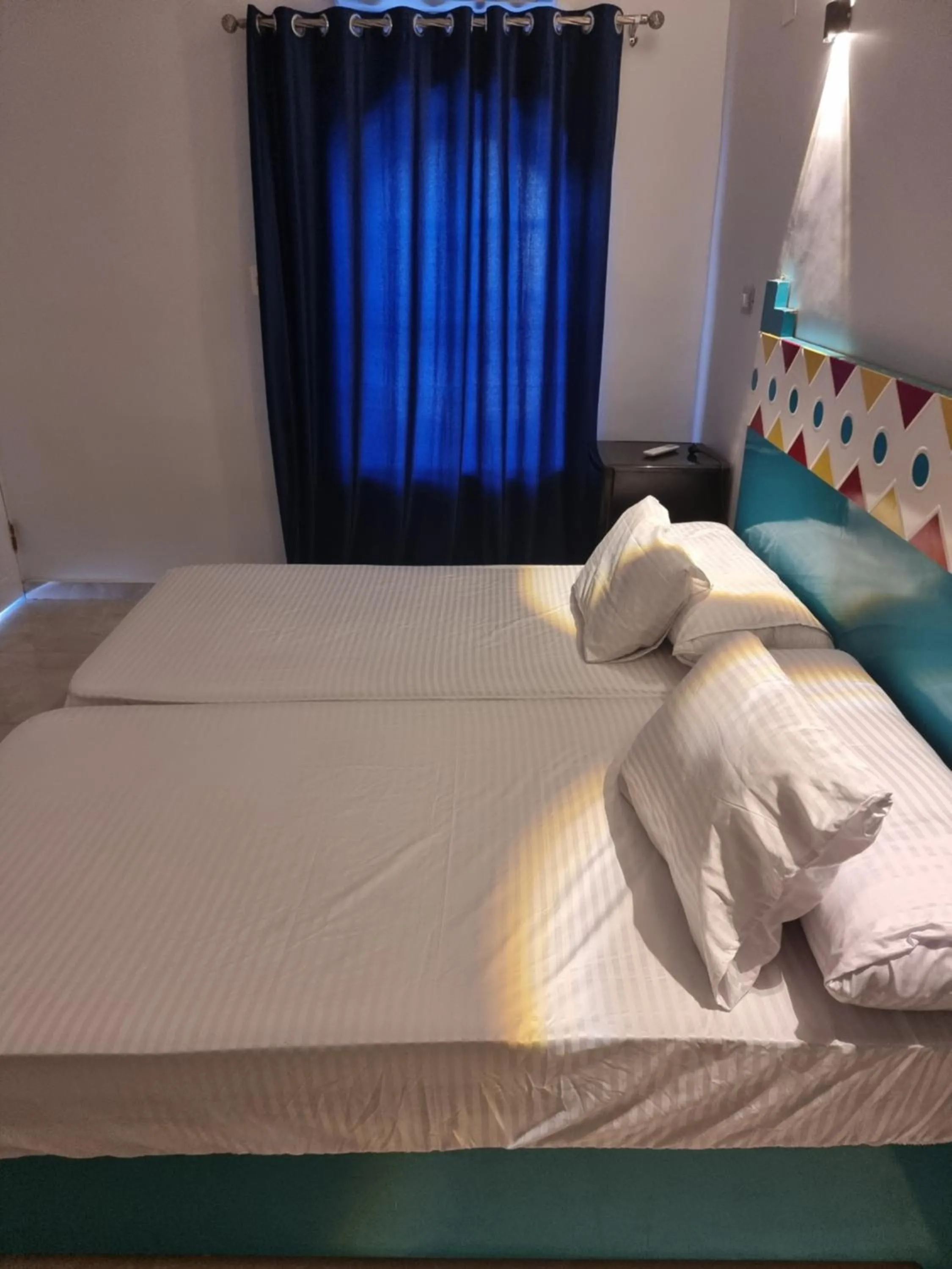 Bed in Baba Dool