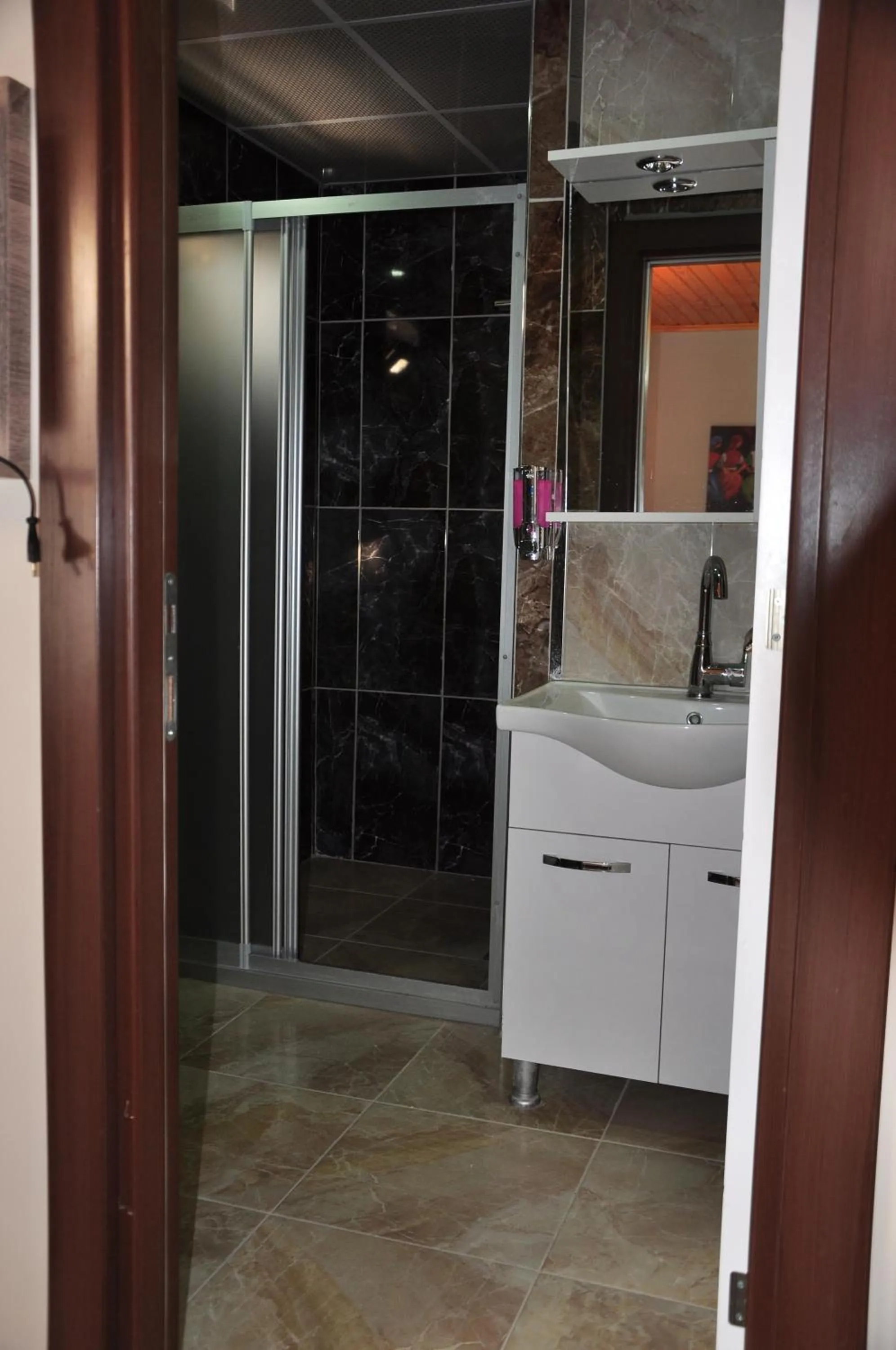 Bathroom in SunAnatolia Otel