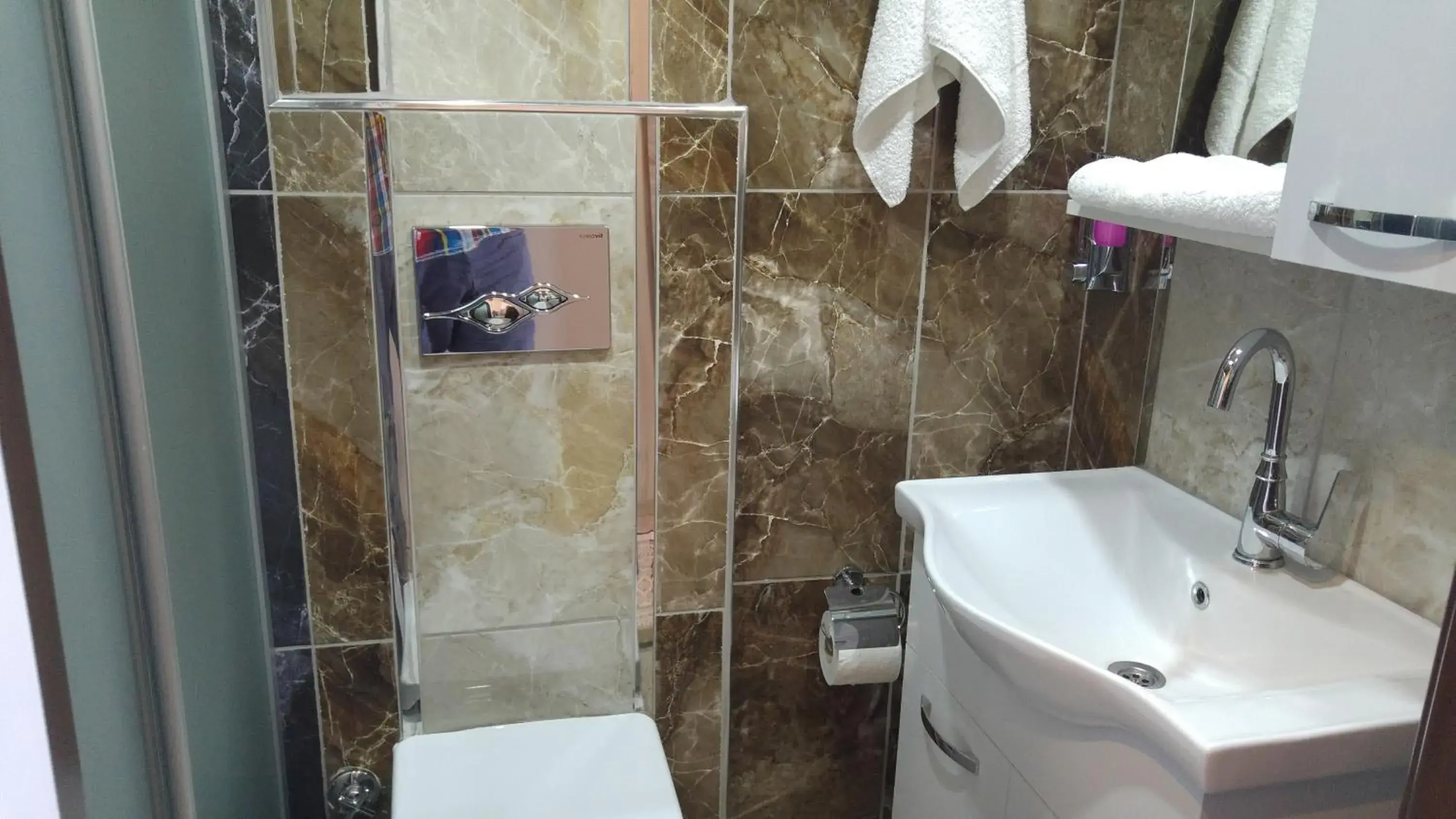 Double Room with Terrace - single occupancy in SunAnatolia Otel Double Room with Terrace - single occupancy in SunAnatolia Otel