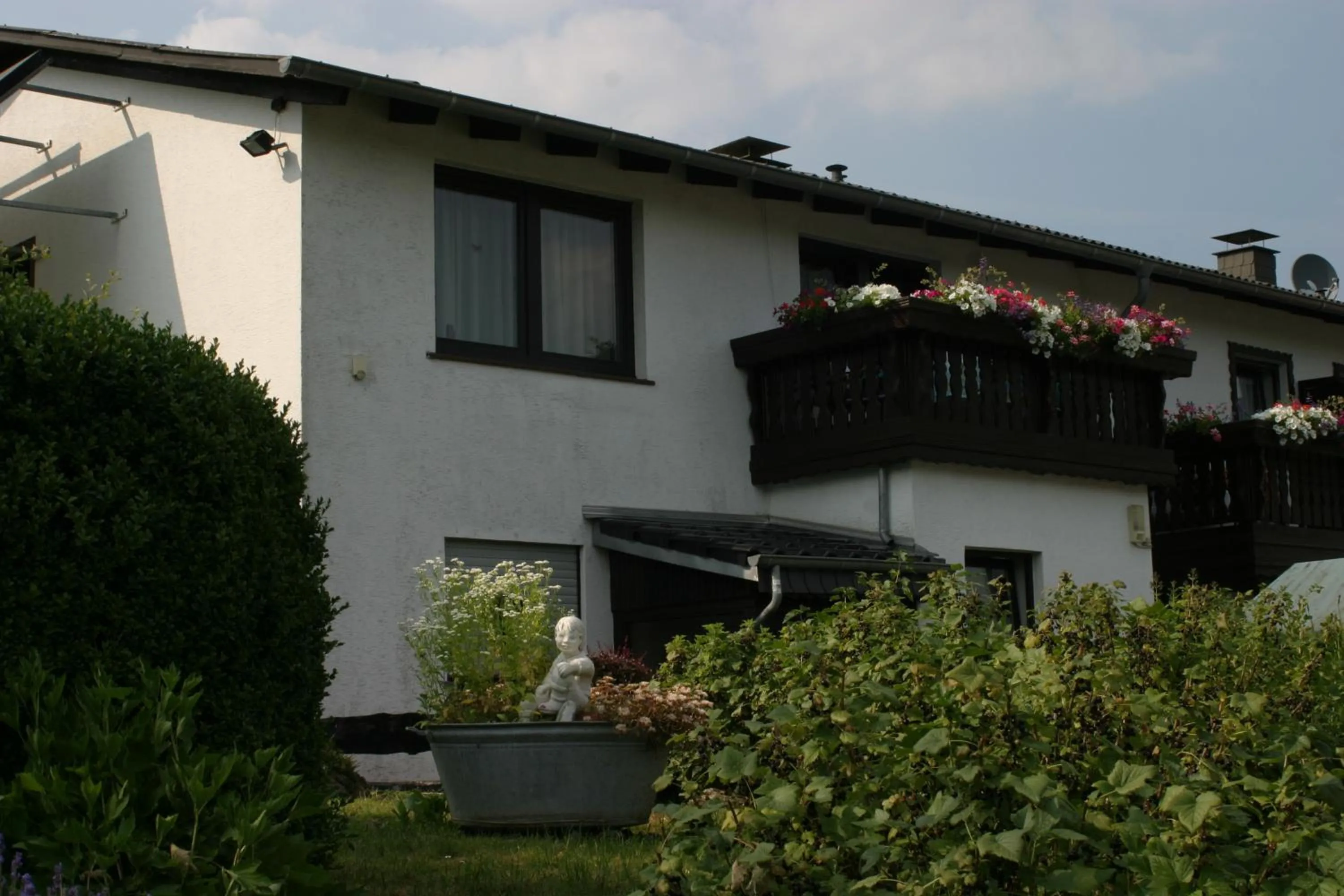Facade/entrance in Pension Haus Liesertal