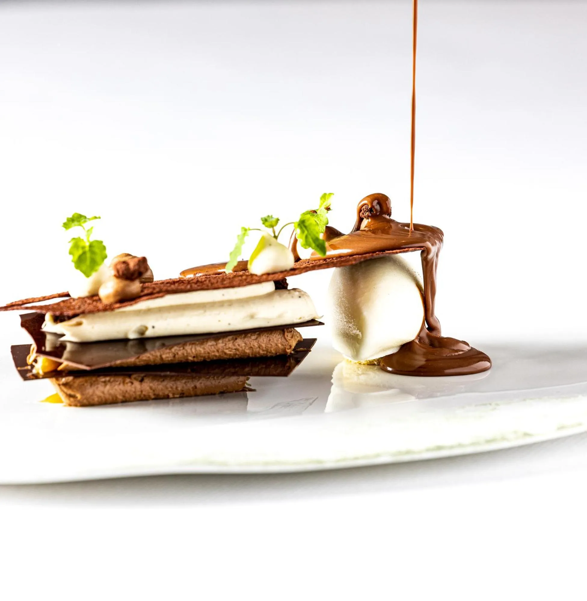 Restaurant/places to eat in Chapeau Rouge par William Frachot - Hôtel Espace Bien-être & Restaurant étoilé