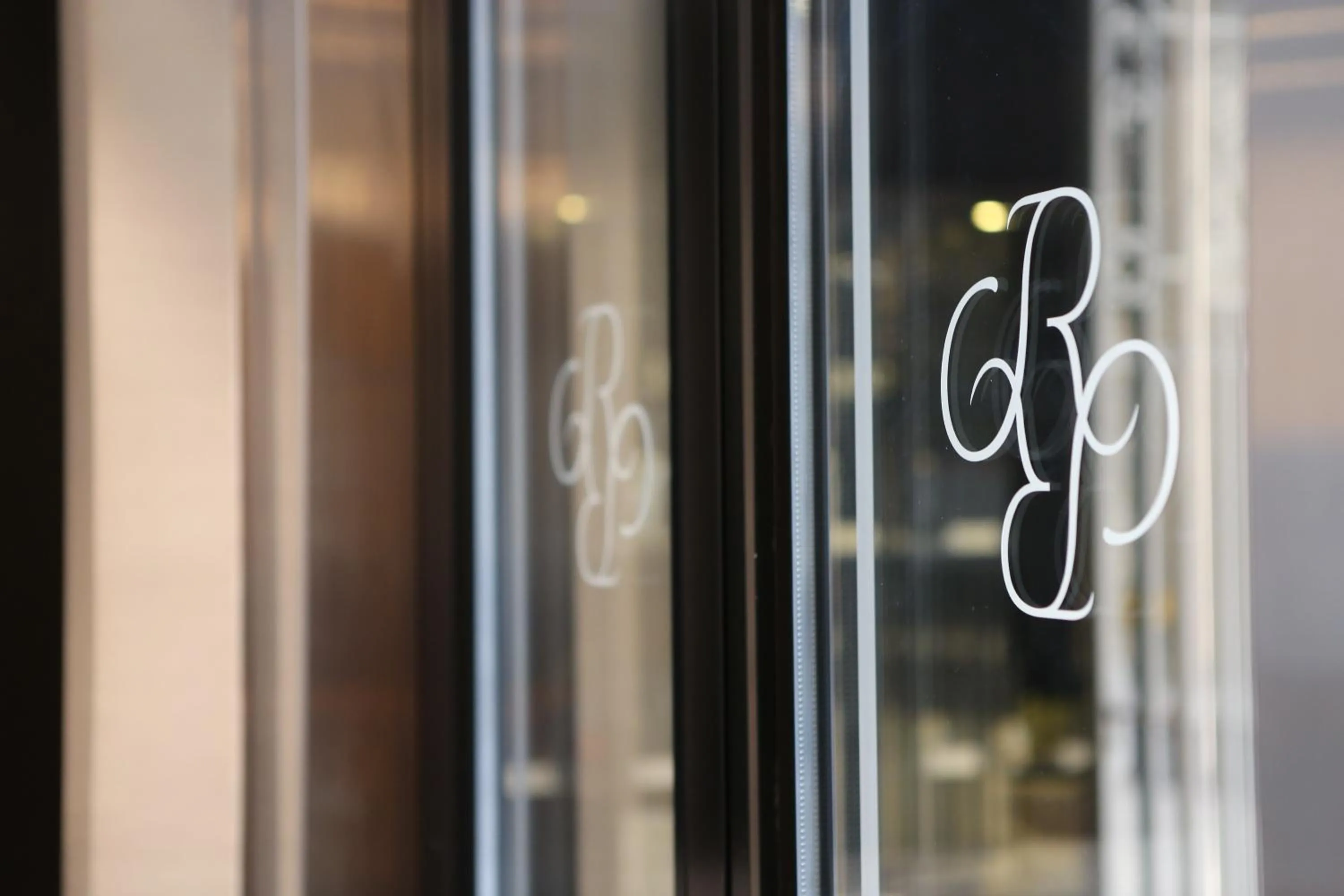 Facade/entrance in Chapeau Rouge par William Frachot - Hôtel Espace Bien-être & Restaurant étoilé