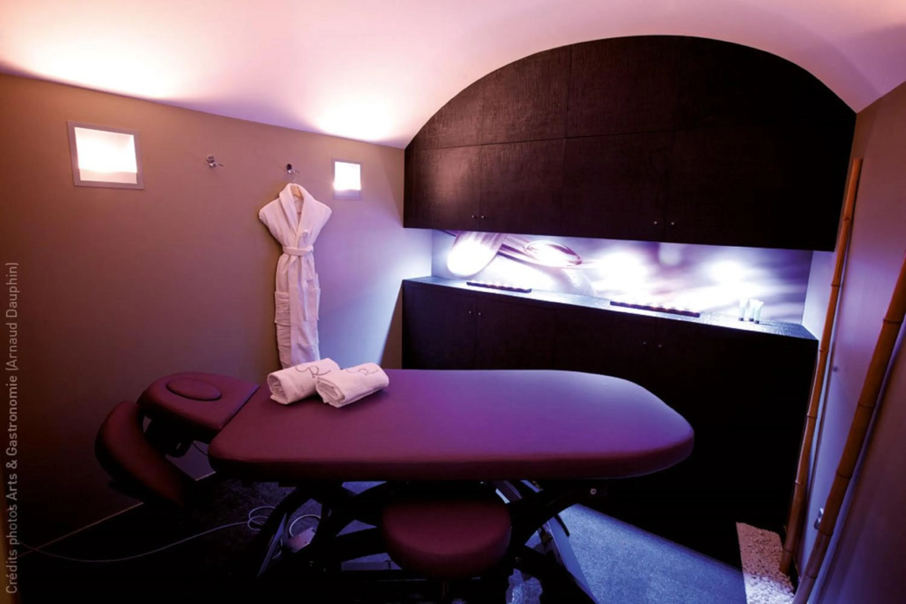 Massage in Chapeau Rouge par William Frachot - Hôtel Espace Bien-être & Restaurant étoilé