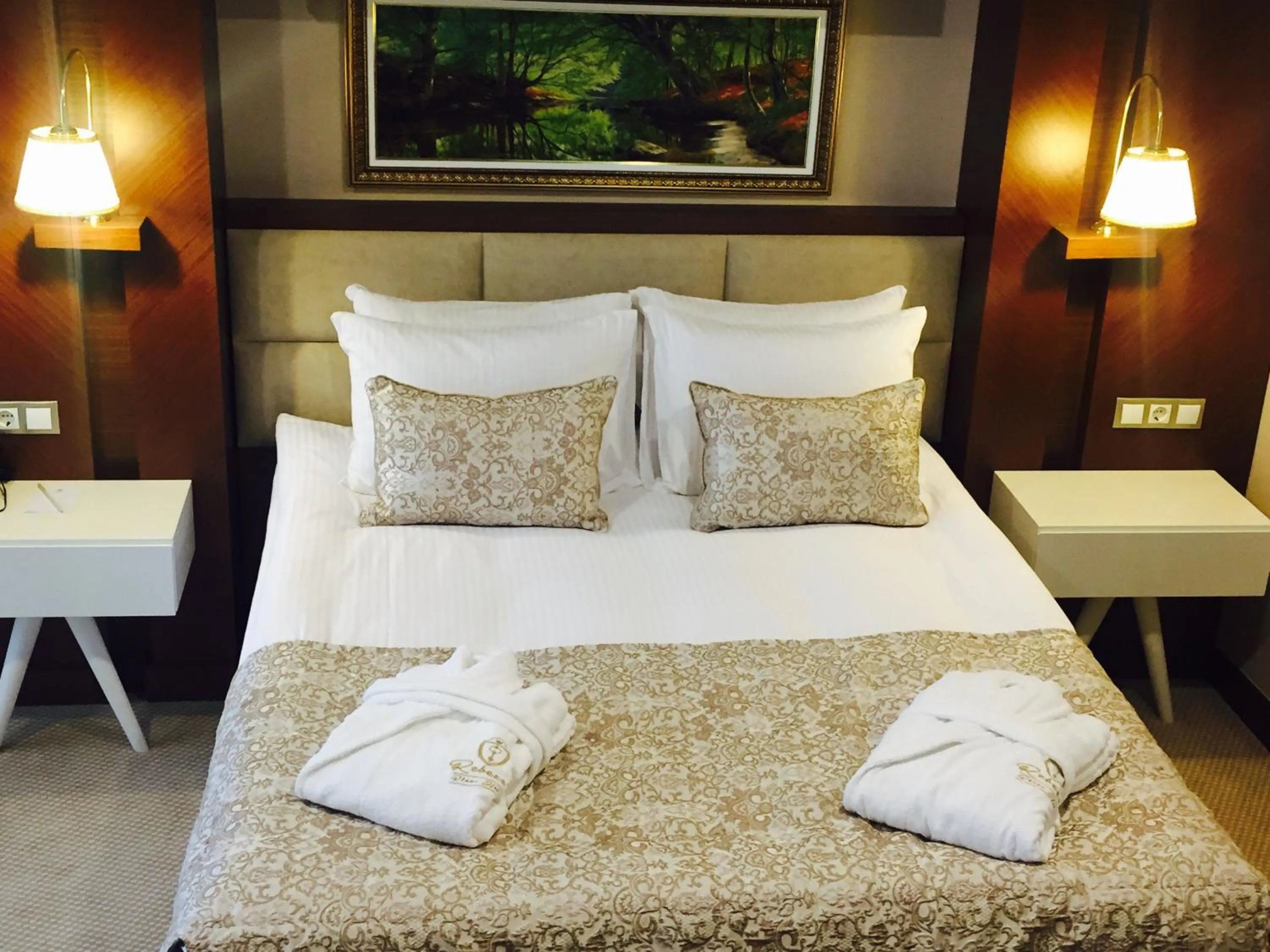 Bed in Vivaldi Park Hotel