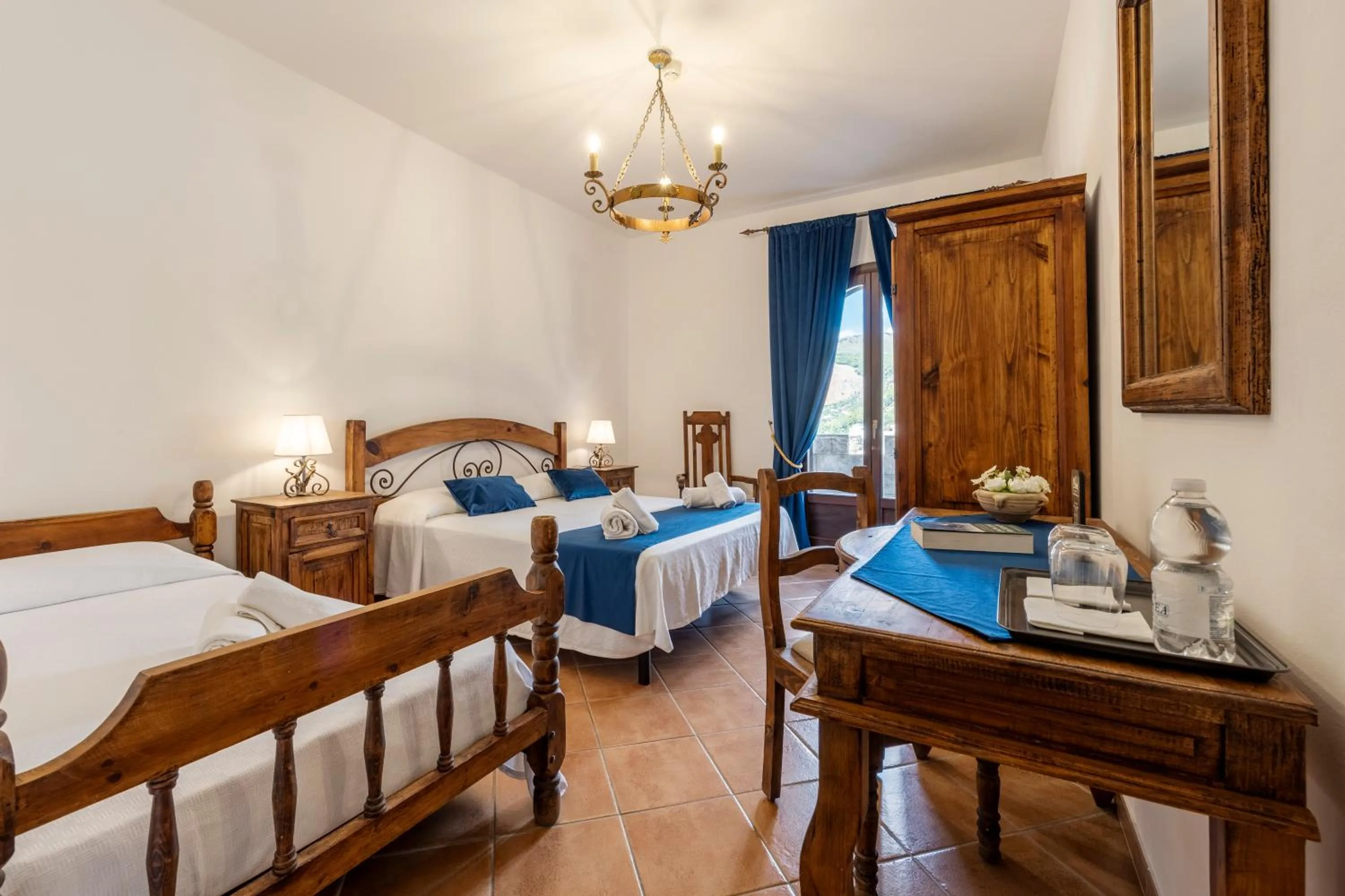 Bed in Hotel Castello di Giuliano