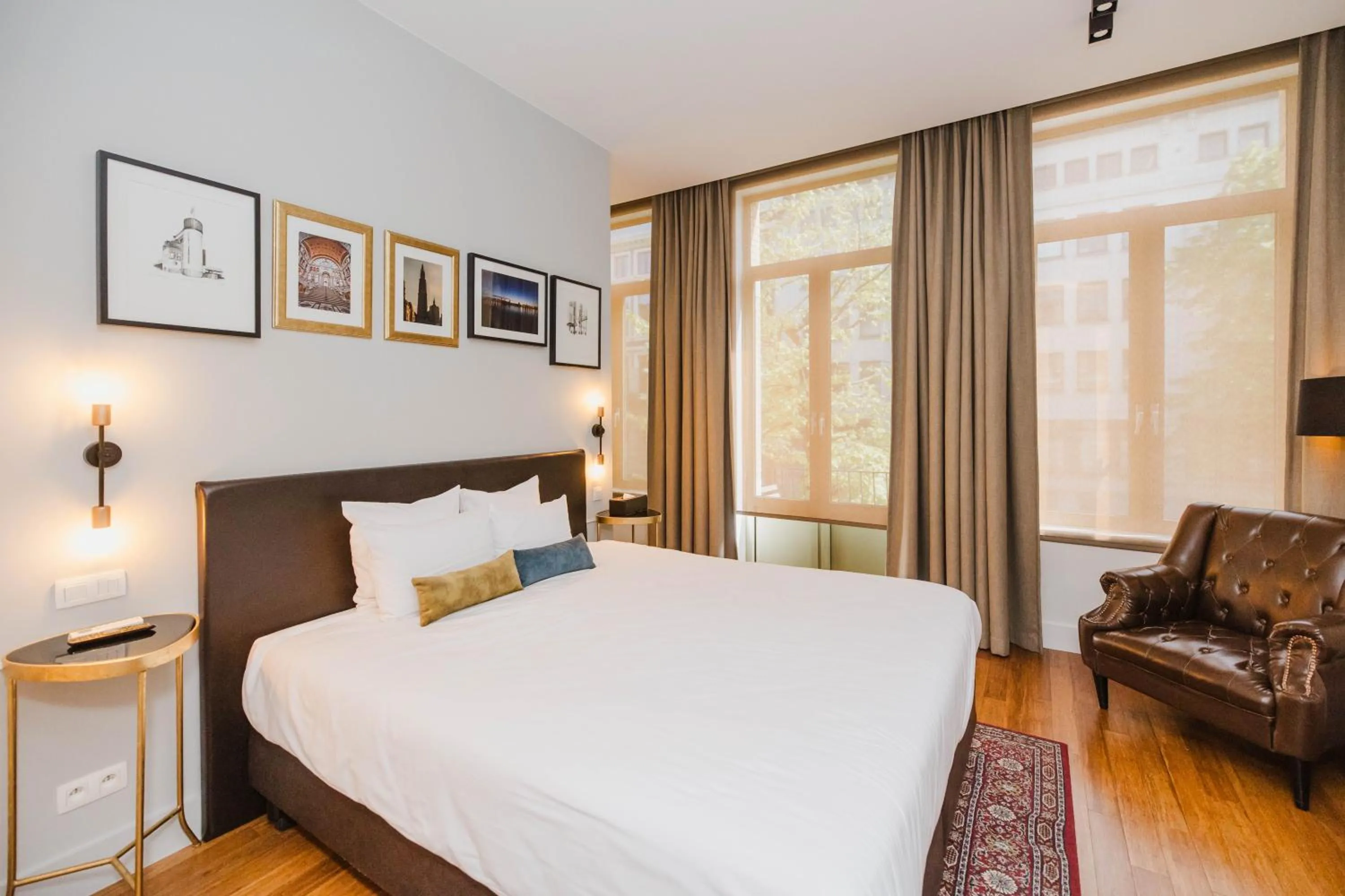 Bedroom, Bed in Boutique hotel Maison Emile