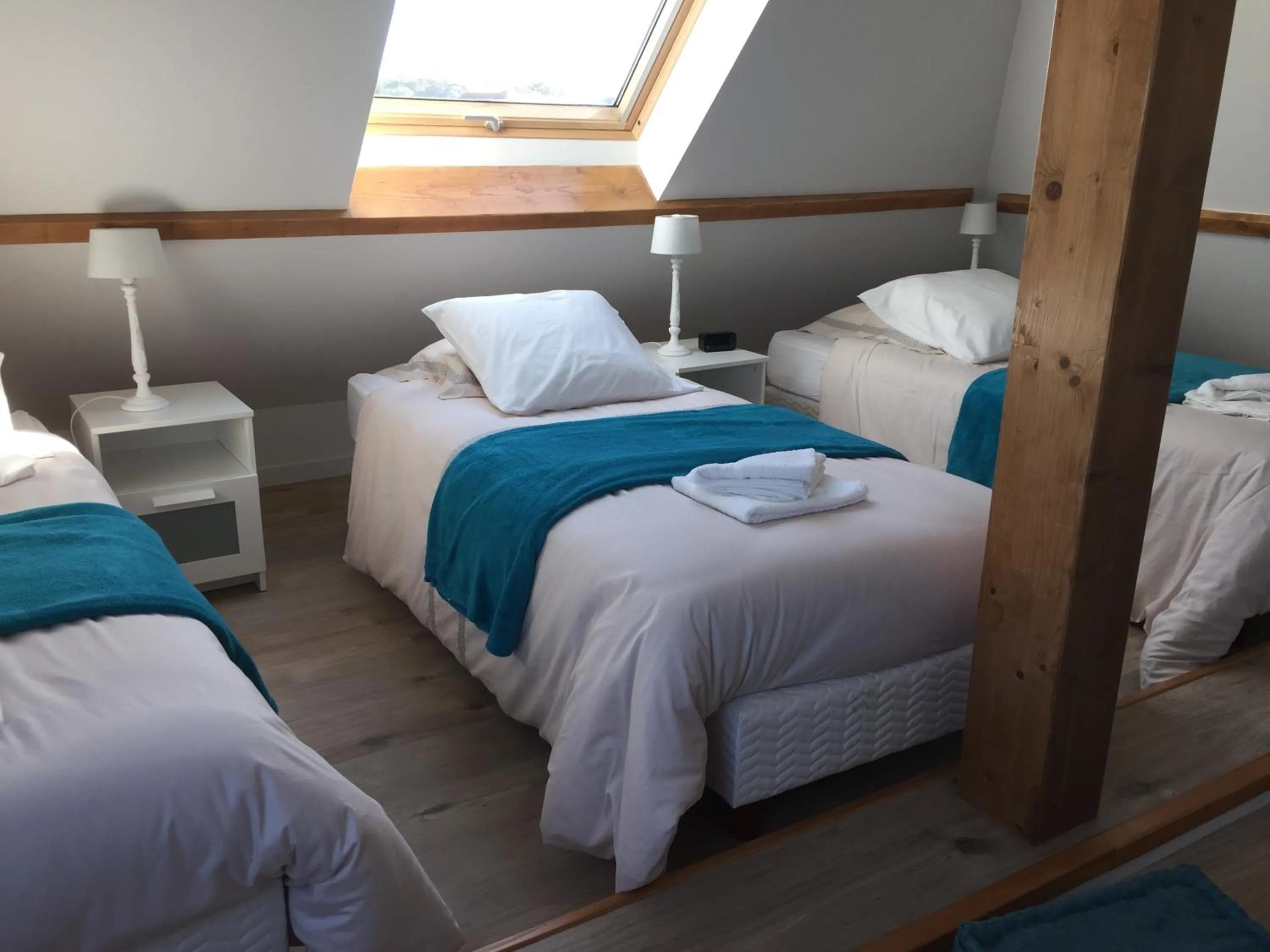 Bedroom, Bed in koechi