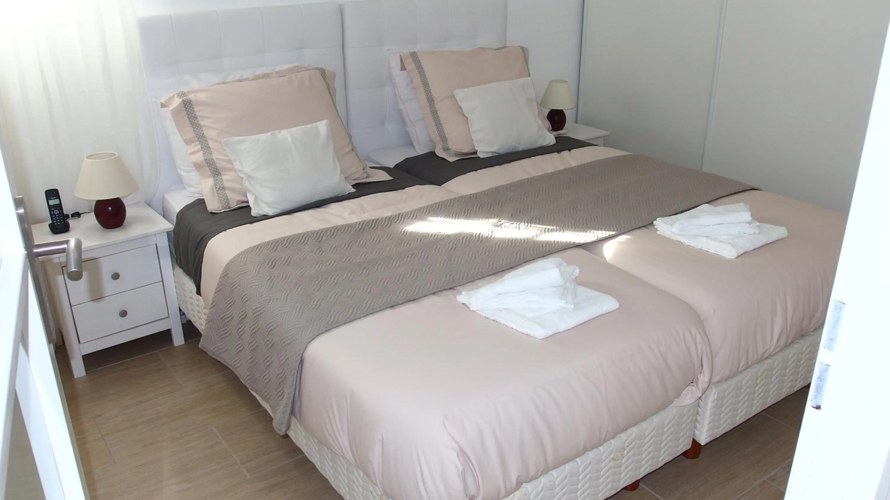 Staff, Bed in koechi