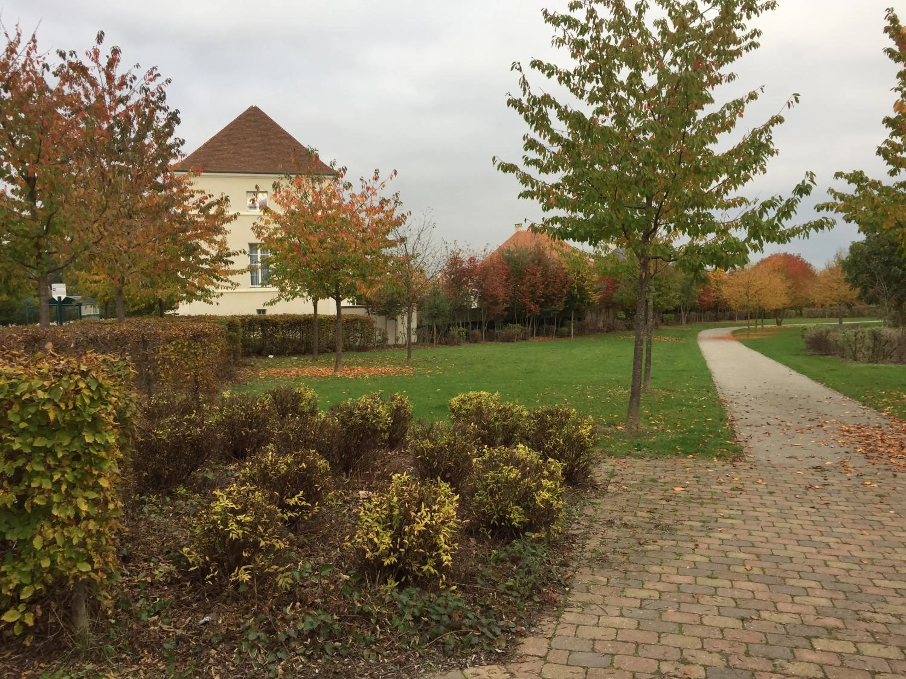 Facade/entrance in koechi