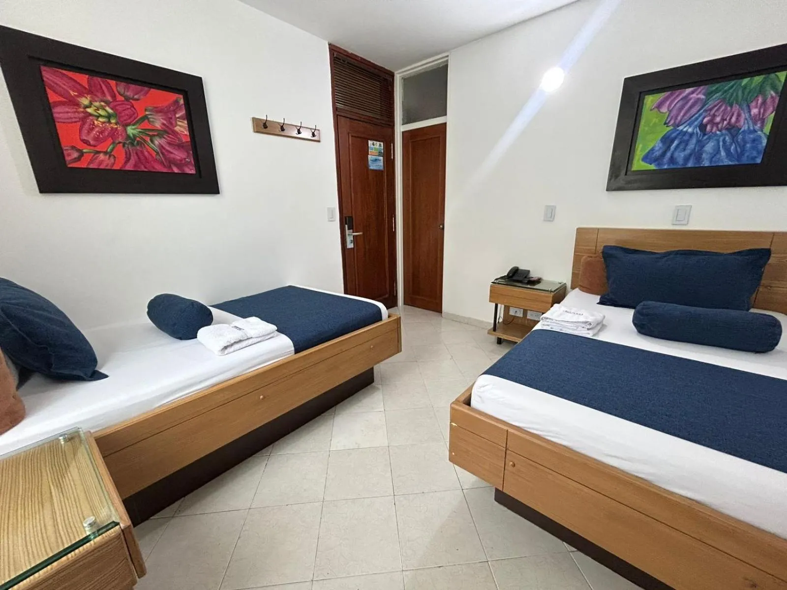 Bed in Hotel Monarca